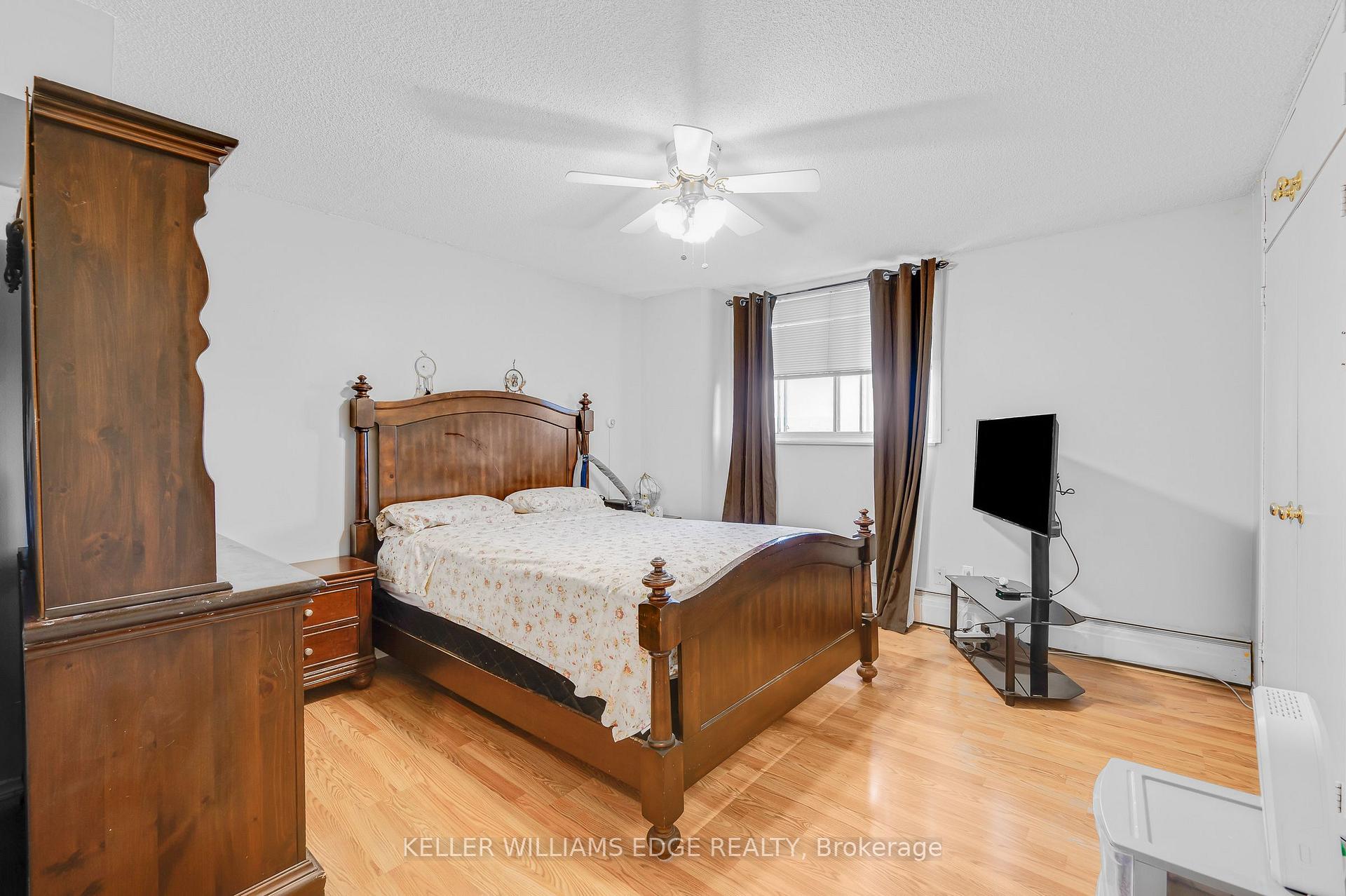 Photo 23 of Unit 708, 975 Warwick Court, Burlington, LaSalle — HOMEH