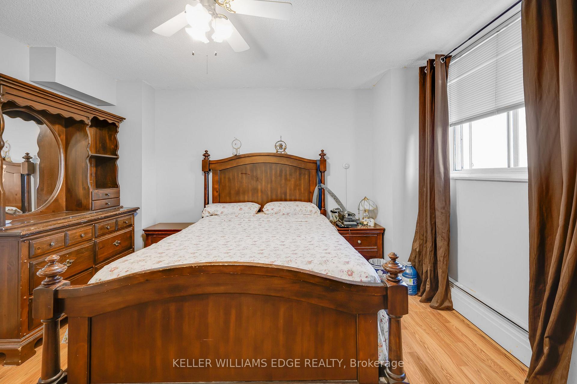 Photo 24 of Unit 708, 975 Warwick Court, Burlington, LaSalle — HOMEH