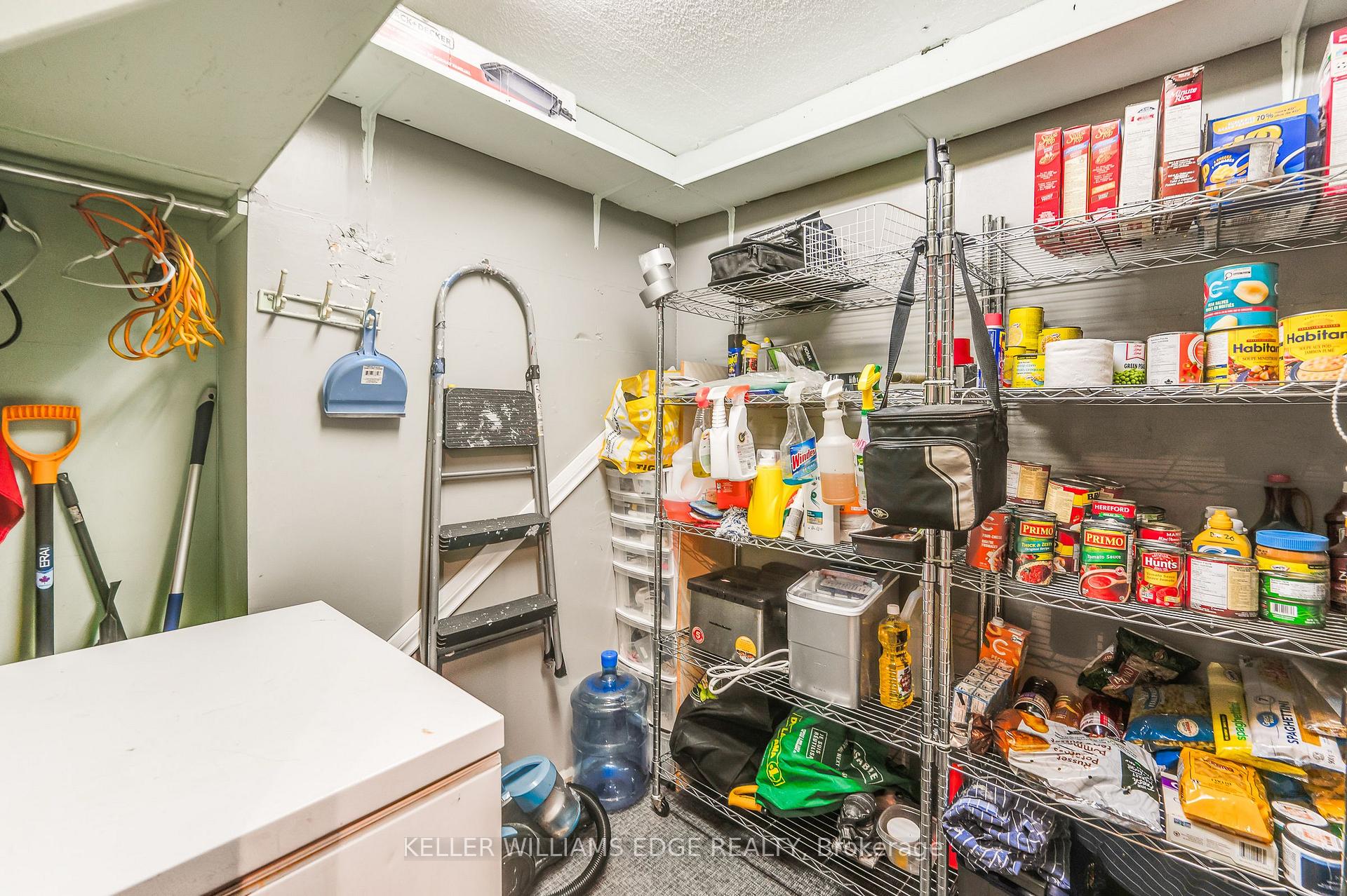 Photo 30 of Unit 708, 975 Warwick Court, Burlington, LaSalle — HOMEH