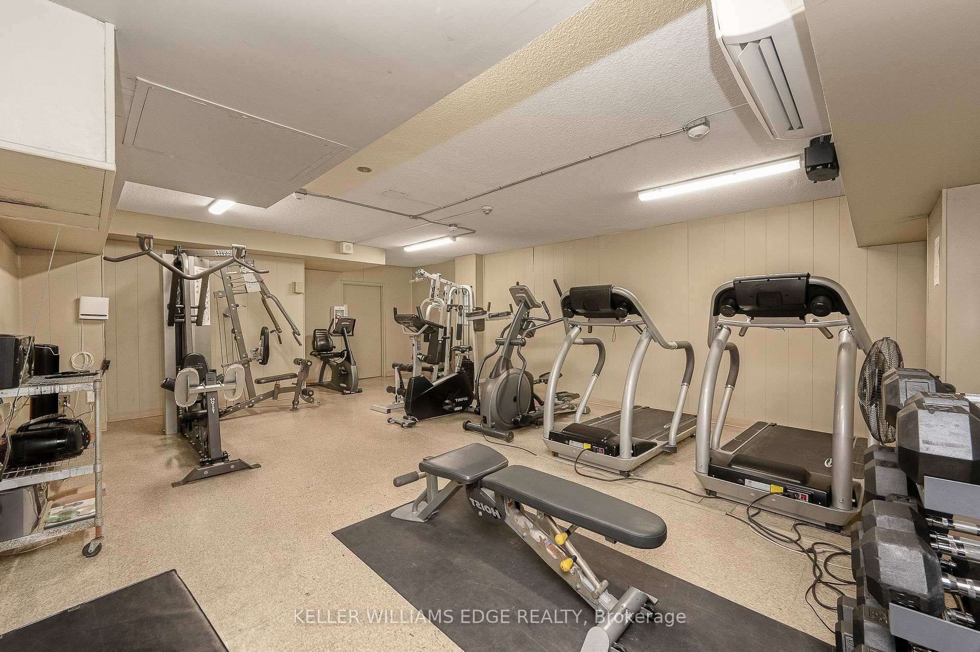 Photo 33 of Unit 708, 975 Warwick Court, Burlington, LaSalle — HOMEH