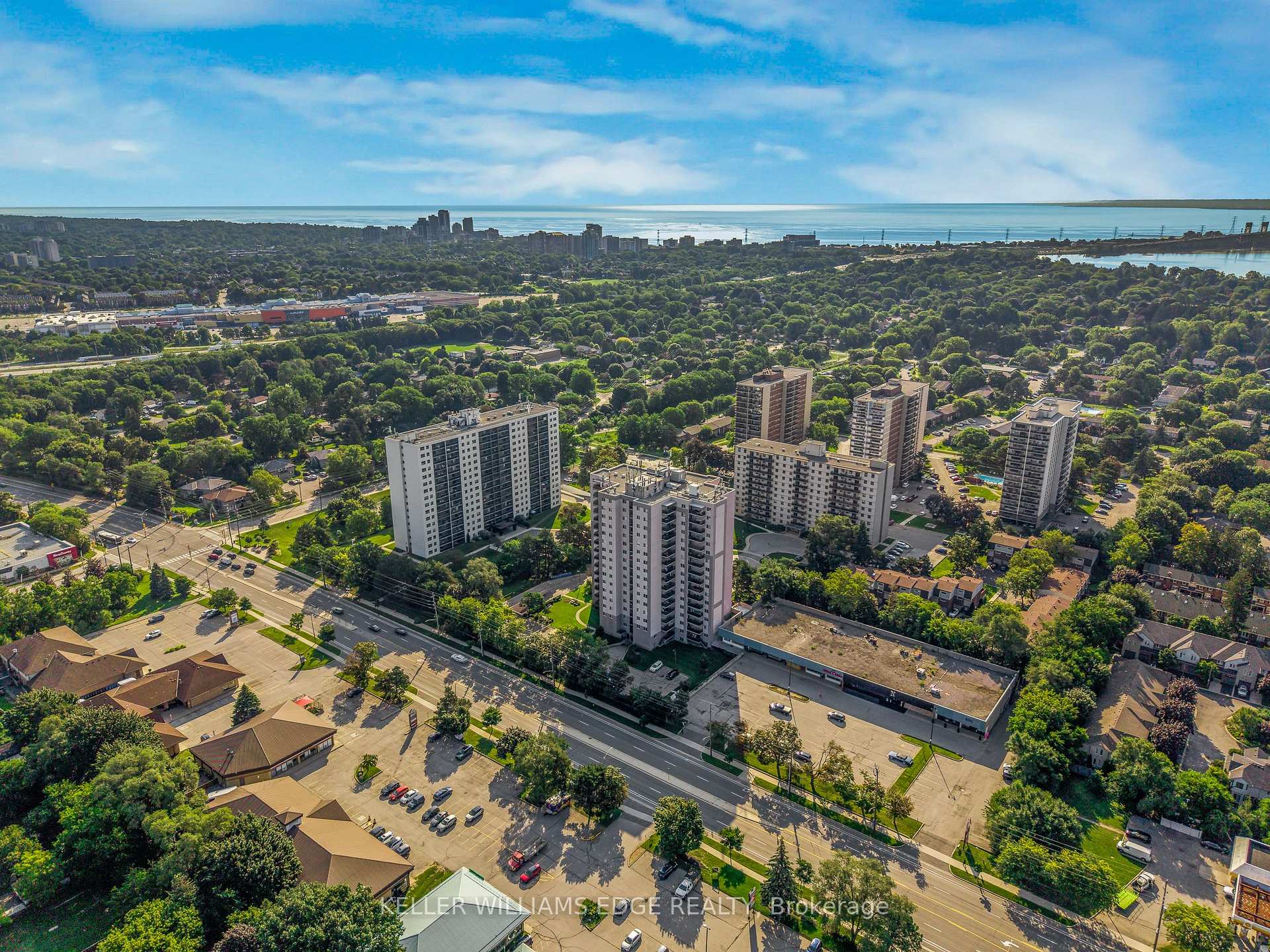 Photo 41 of Unit 708, 975 Warwick Court, Burlington, LaSalle — HOMEH