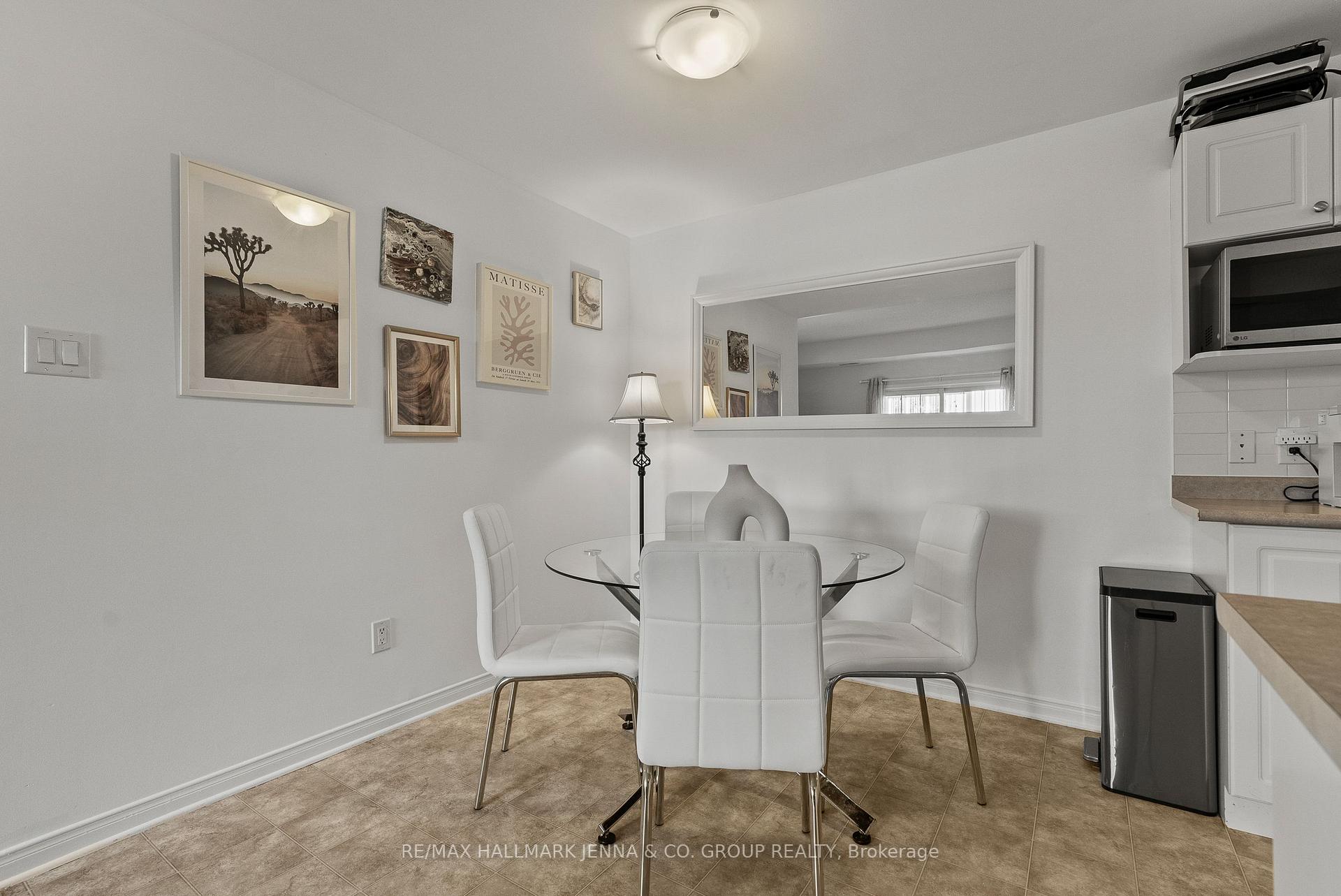 Photo 11 of Unit G, 102 Artesa Private, Ottawa, Kanata - Emerald Meadows/Trailwest — HOMEH