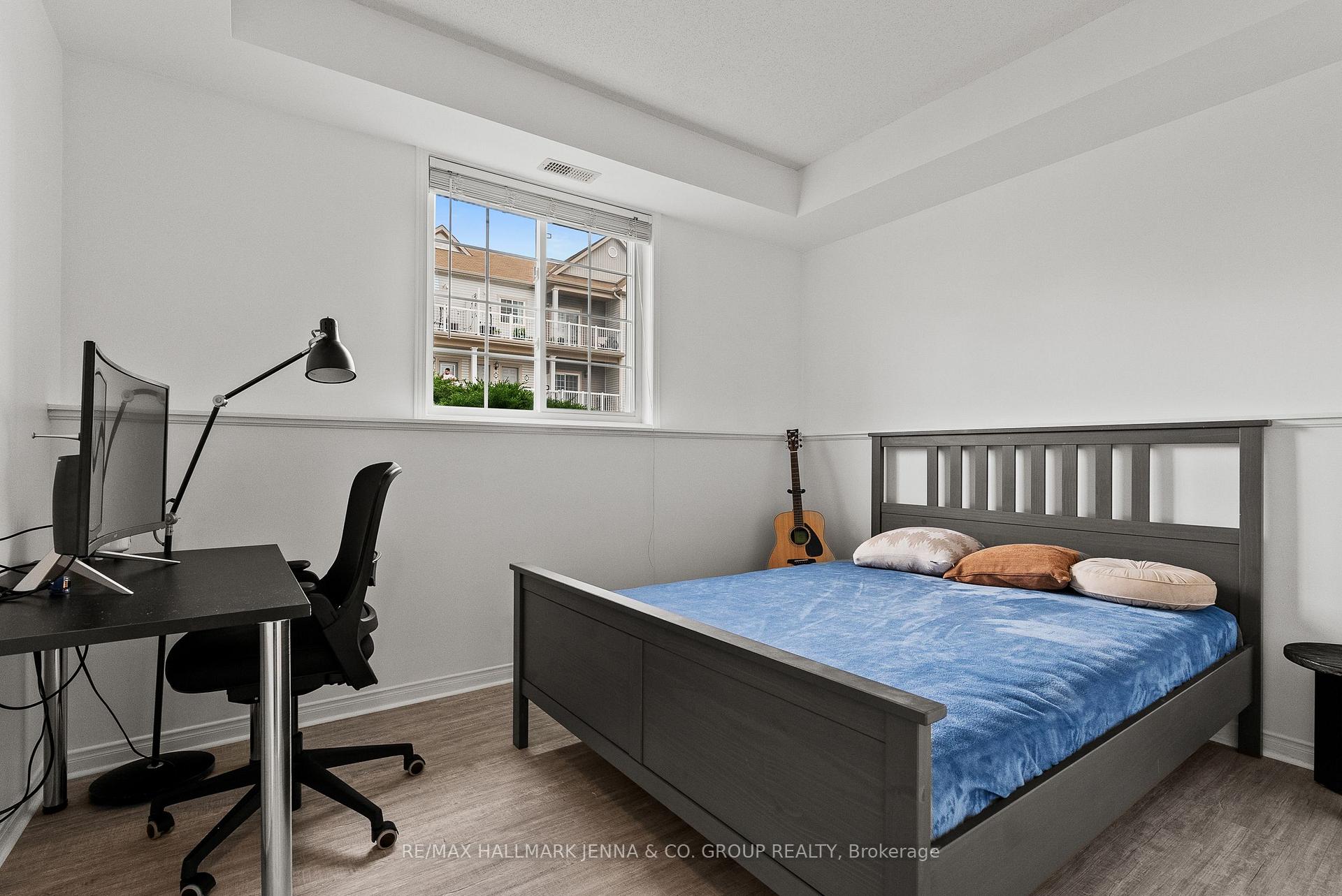 Photo 18 of Unit G, 102 Artesa Private, Ottawa, Kanata - Emerald Meadows/Trailwest — HOMEH