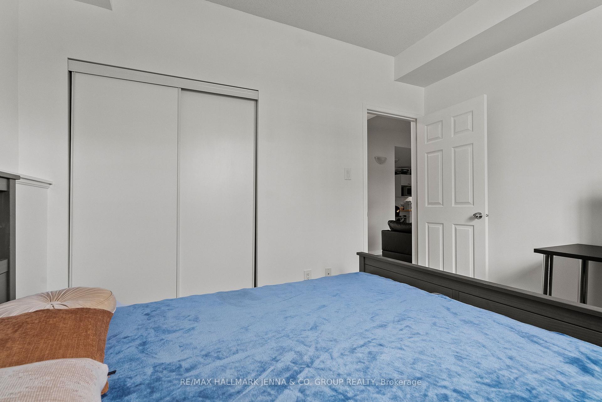 Photo 19 of Unit G, 102 Artesa Private, Ottawa, Kanata - Emerald Meadows/Trailwest — HOMEH