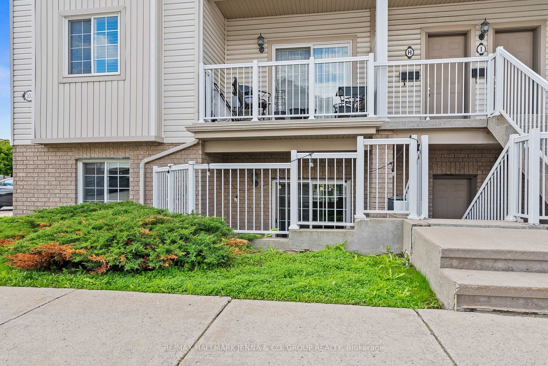 Photo 25 of Unit G, 102 Artesa Private, Ottawa, Kanata - Emerald Meadows/Trailwest — HOMEH