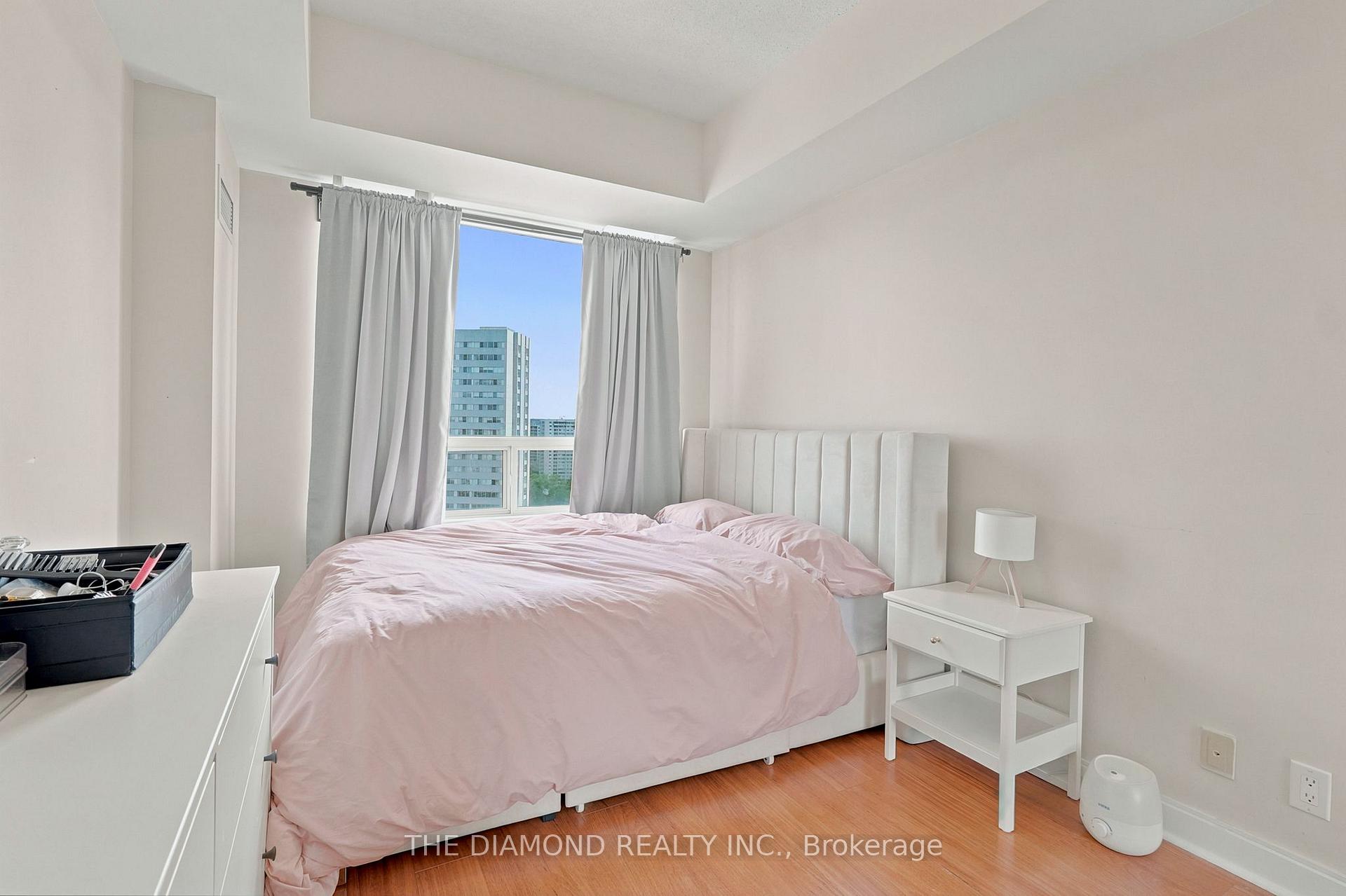 Photo 14 of Unit 1505, 90 Absolute Avenue, Mississauga, City Centre — HOMEH