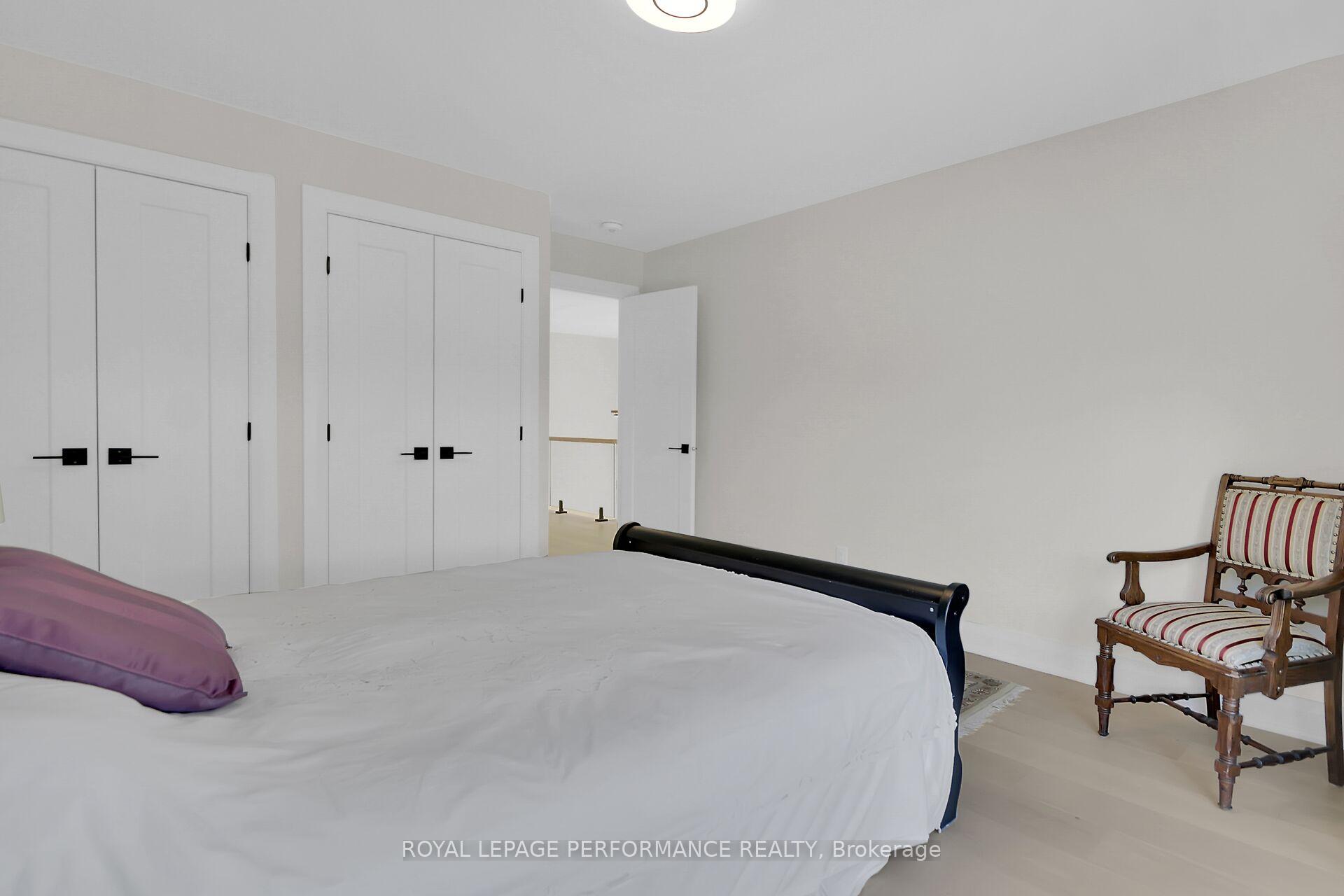 Photo 22 of 525 Edison Avenue, Ottawa, McKellar/Highland — HOMEH