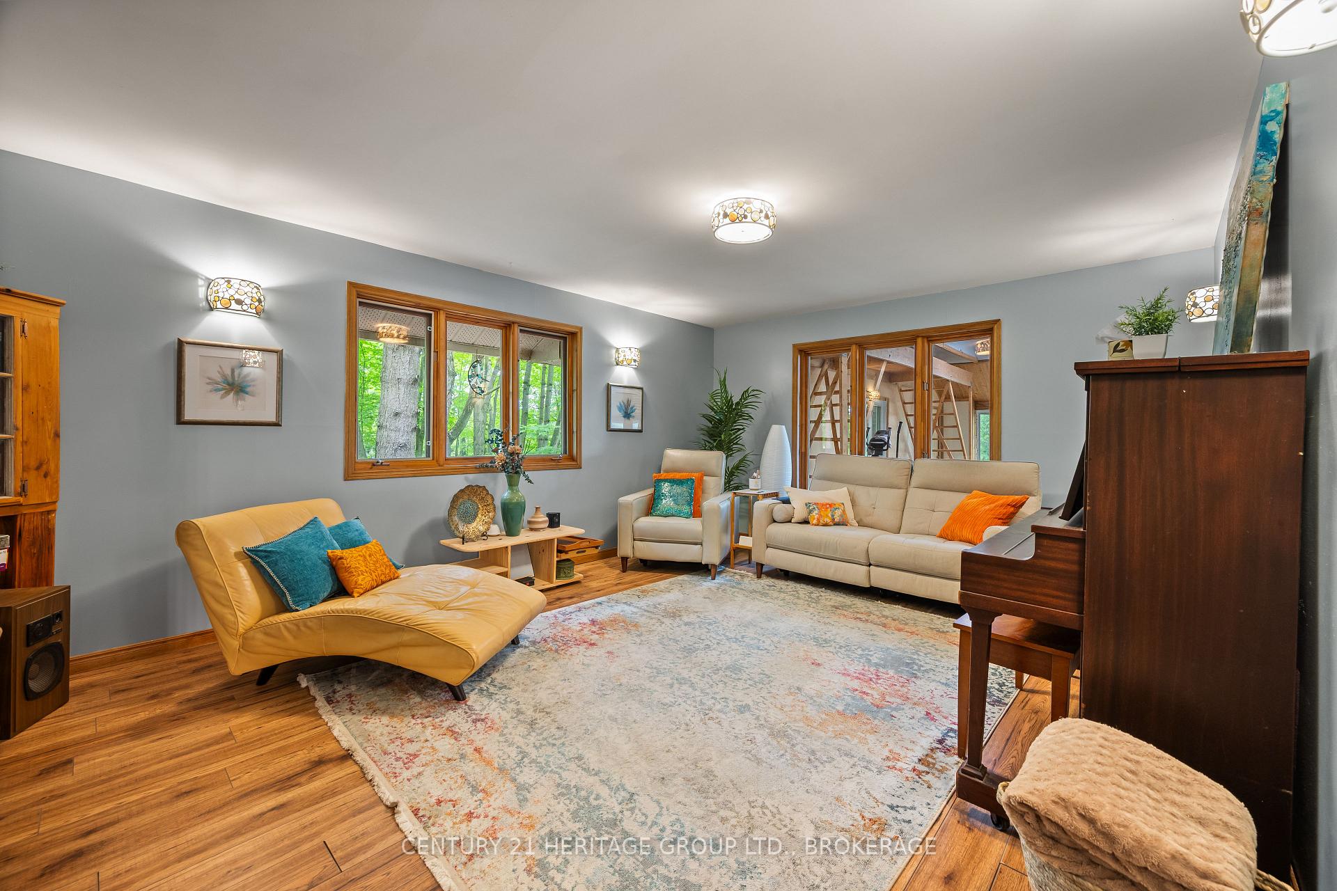 Photo 15 of 4212 Pine Ridge Drive, Frontenac, Frontenac South — HOMEH