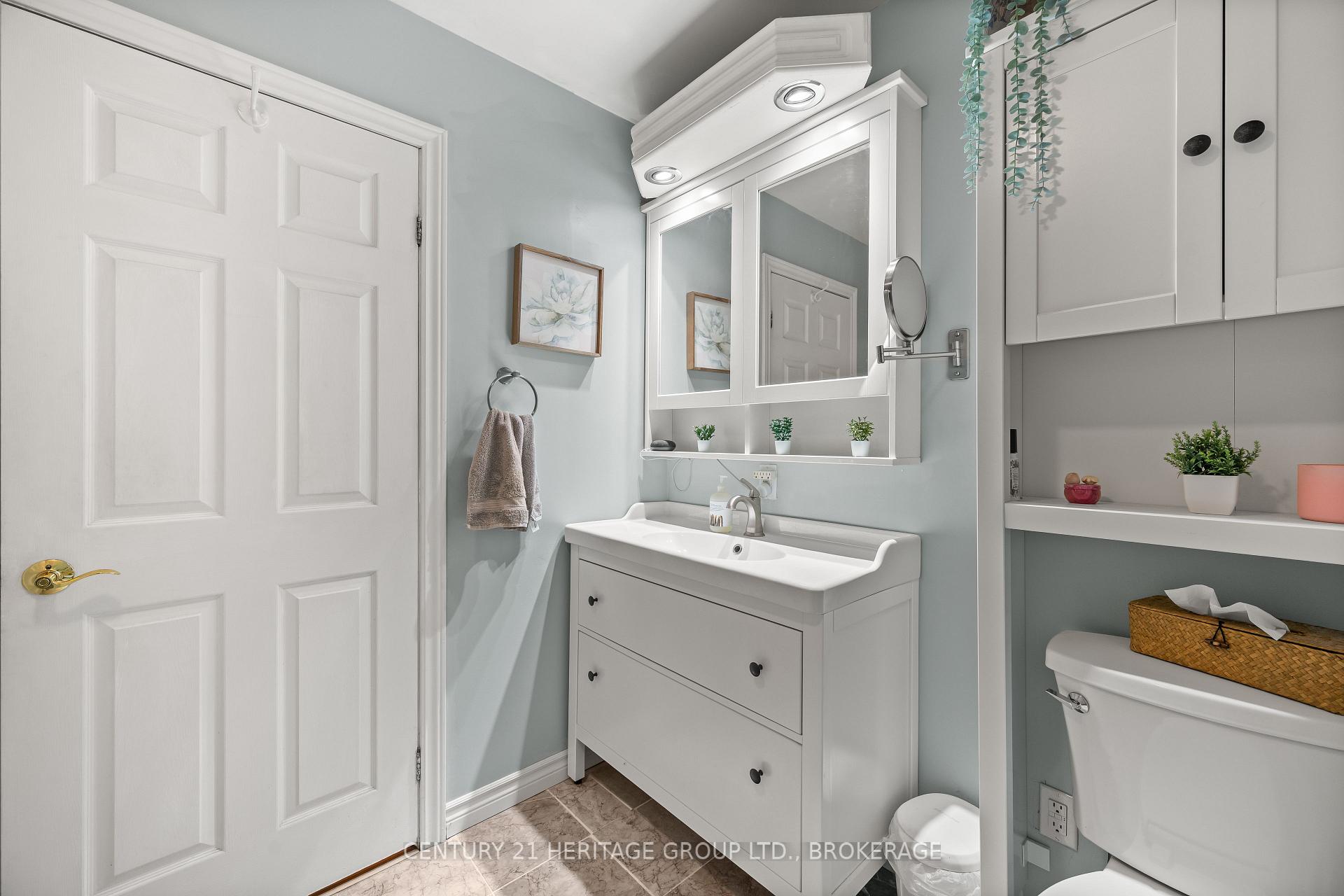 Photo 25 of 4212 Pine Ridge Drive, Frontenac, Frontenac South — HOMEH