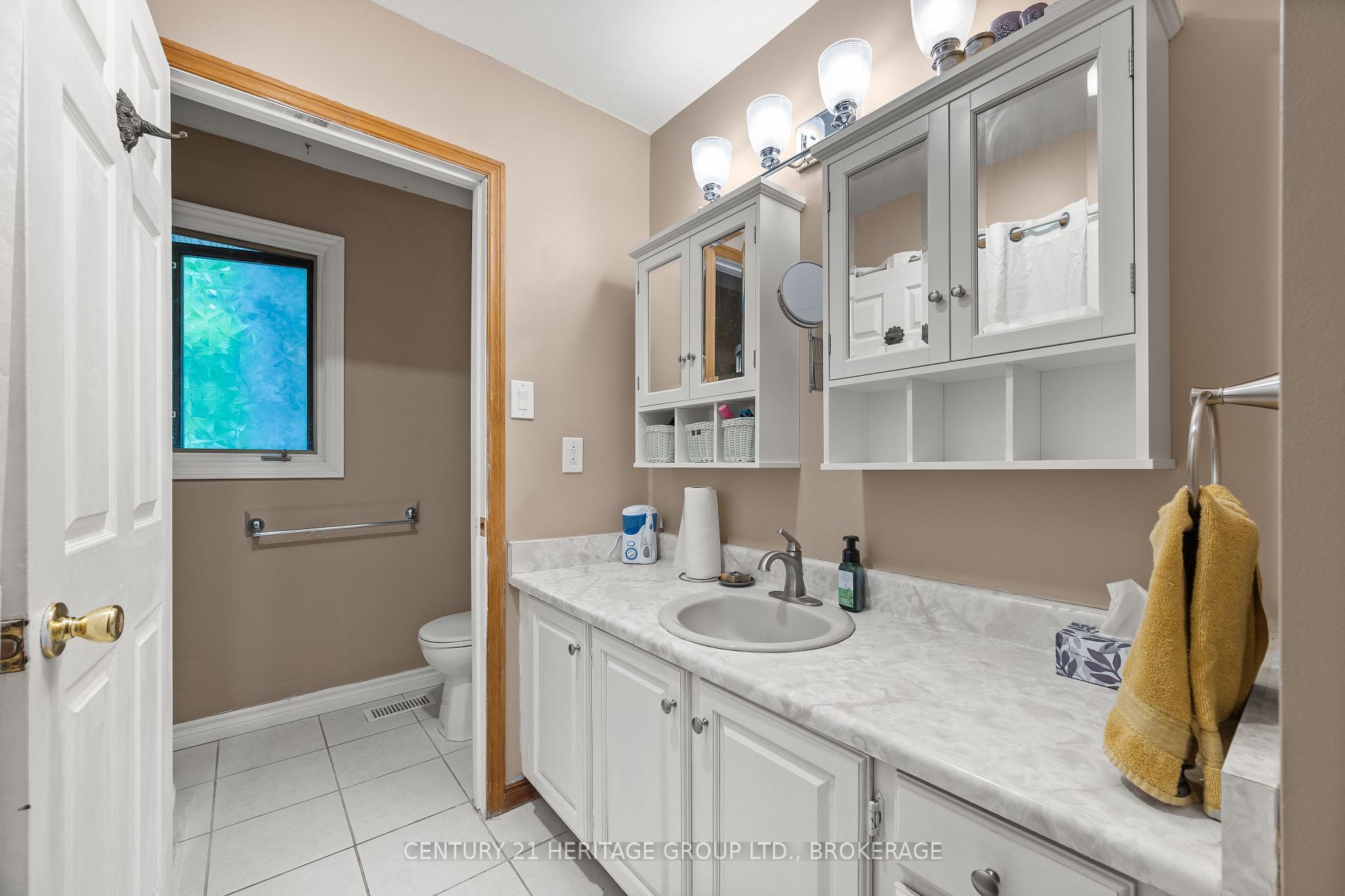 Photo 26 of 4212 Pine Ridge Drive, Frontenac, Frontenac South — HOMEH