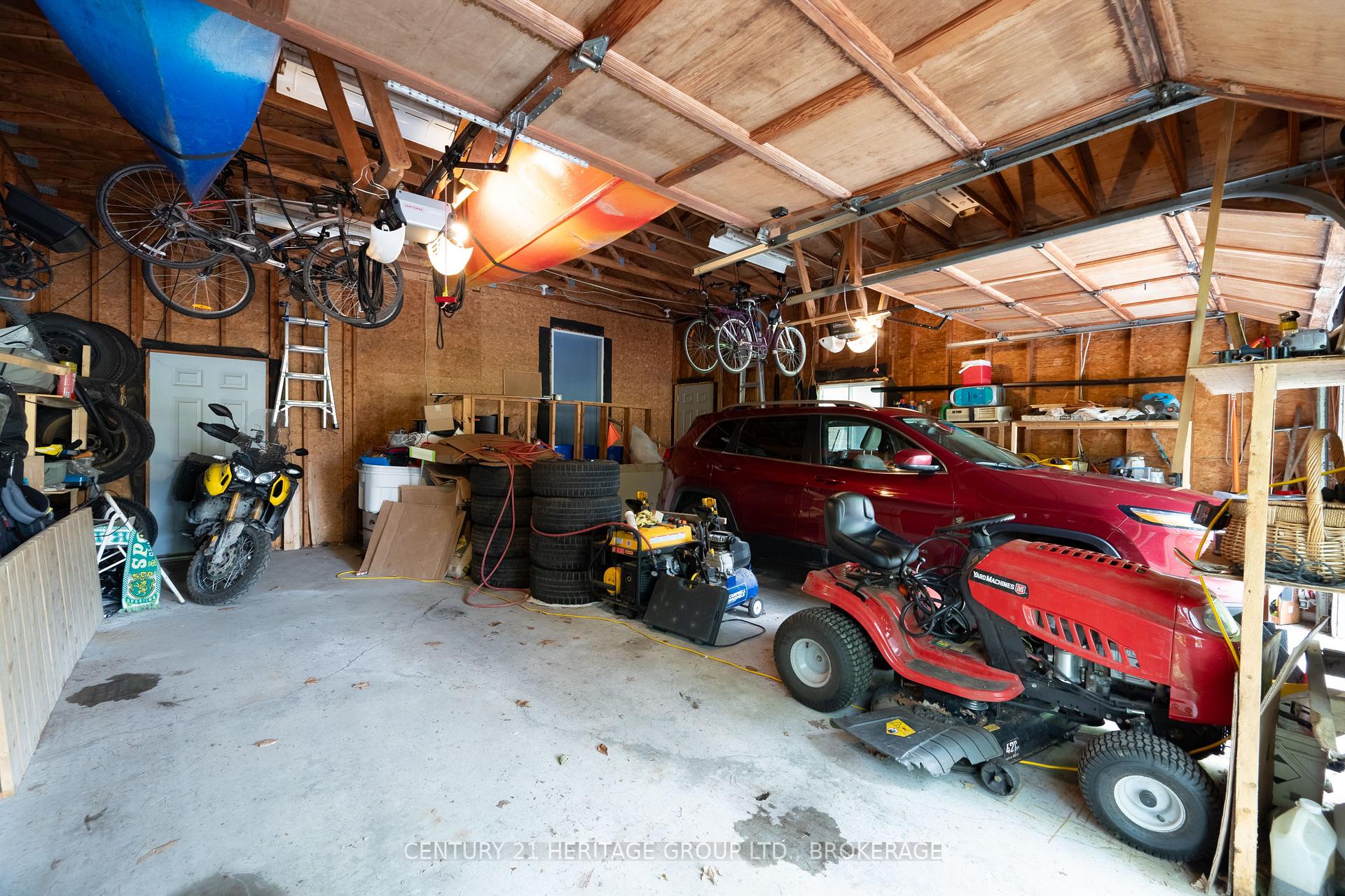 Photo 44 of 4212 Pine Ridge Drive, Frontenac, Frontenac South — HOMEH