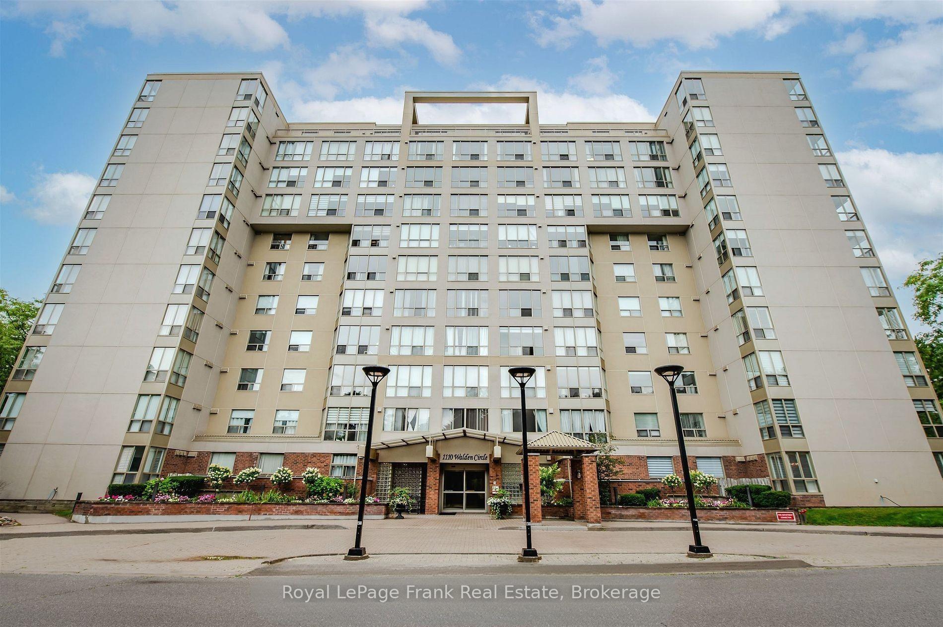 Photo 2 of Unit 102, 1110 Walden Circle, Mississauga, Clarkson — HOMEH
