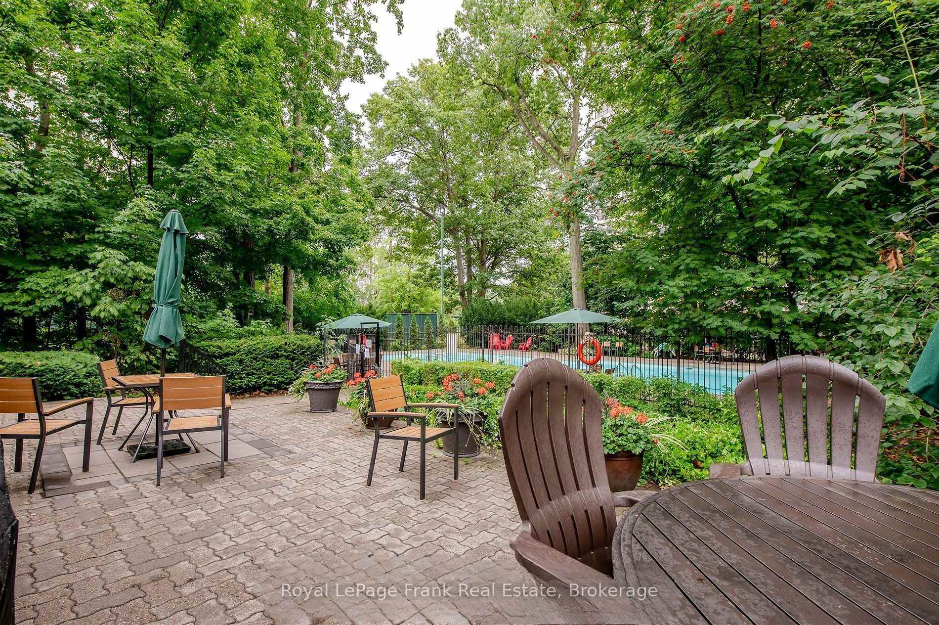 Photo 5 of Unit 102, 1110 Walden Circle, Mississauga, Clarkson — HOMEH