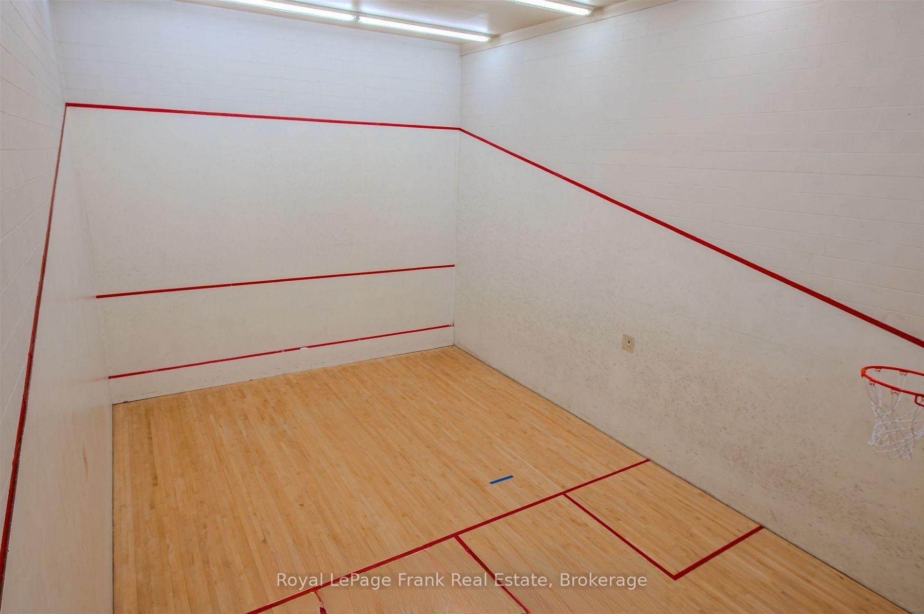 Photo 7 of Unit 102, 1110 Walden Circle, Mississauga, Clarkson — HOMEH