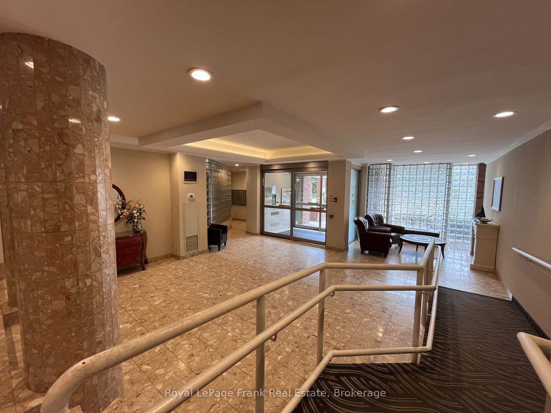 Photo 10 of Unit 102, 1110 Walden Circle, Mississauga, Clarkson — HOMEH