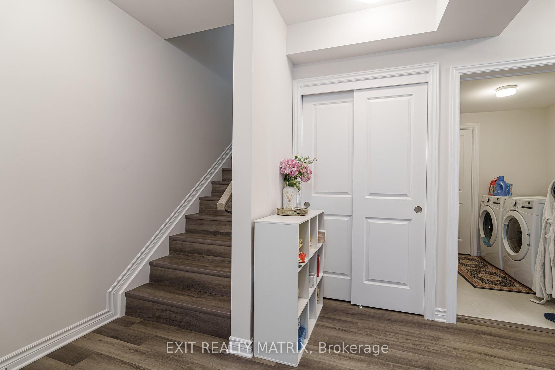 Photo 10 of Unit B, 161 Massalia Crescent, Ottawa, Notting Hill/Summerside — HOMEH
