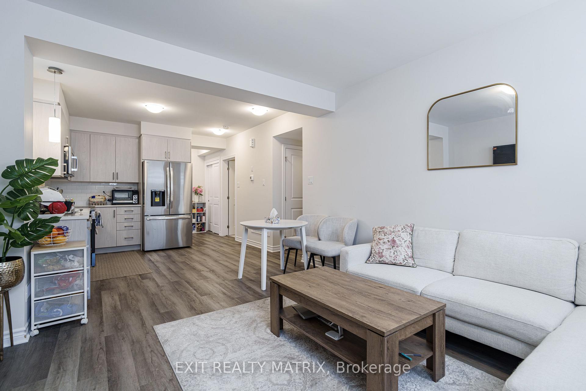 Photo 15 of Unit B, 161 Massalia Crescent, Ottawa, Notting Hill/Summerside — HOMEH