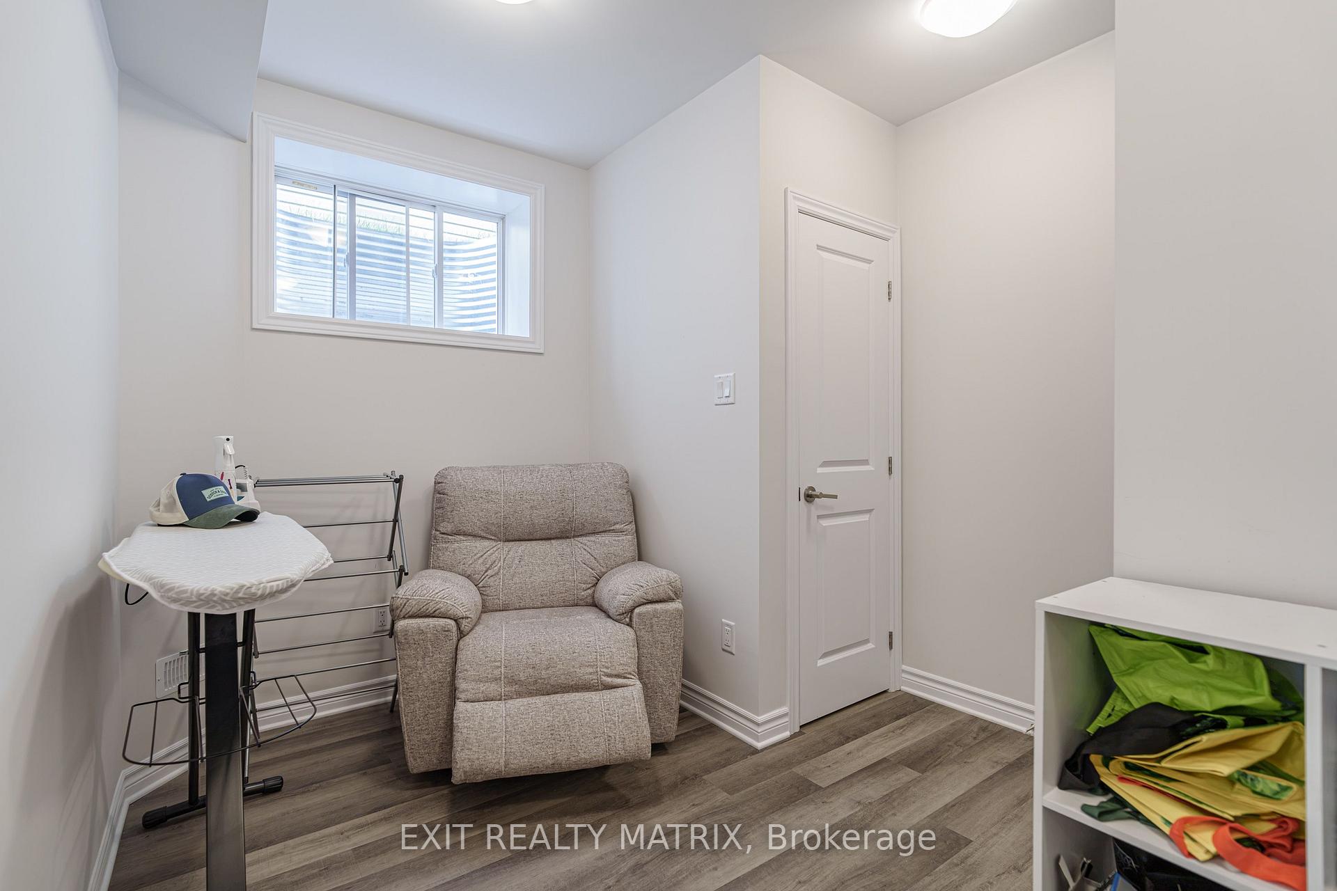 Photo 16 of Unit B, 161 Massalia Crescent, Ottawa, Notting Hill/Summerside — HOMEH