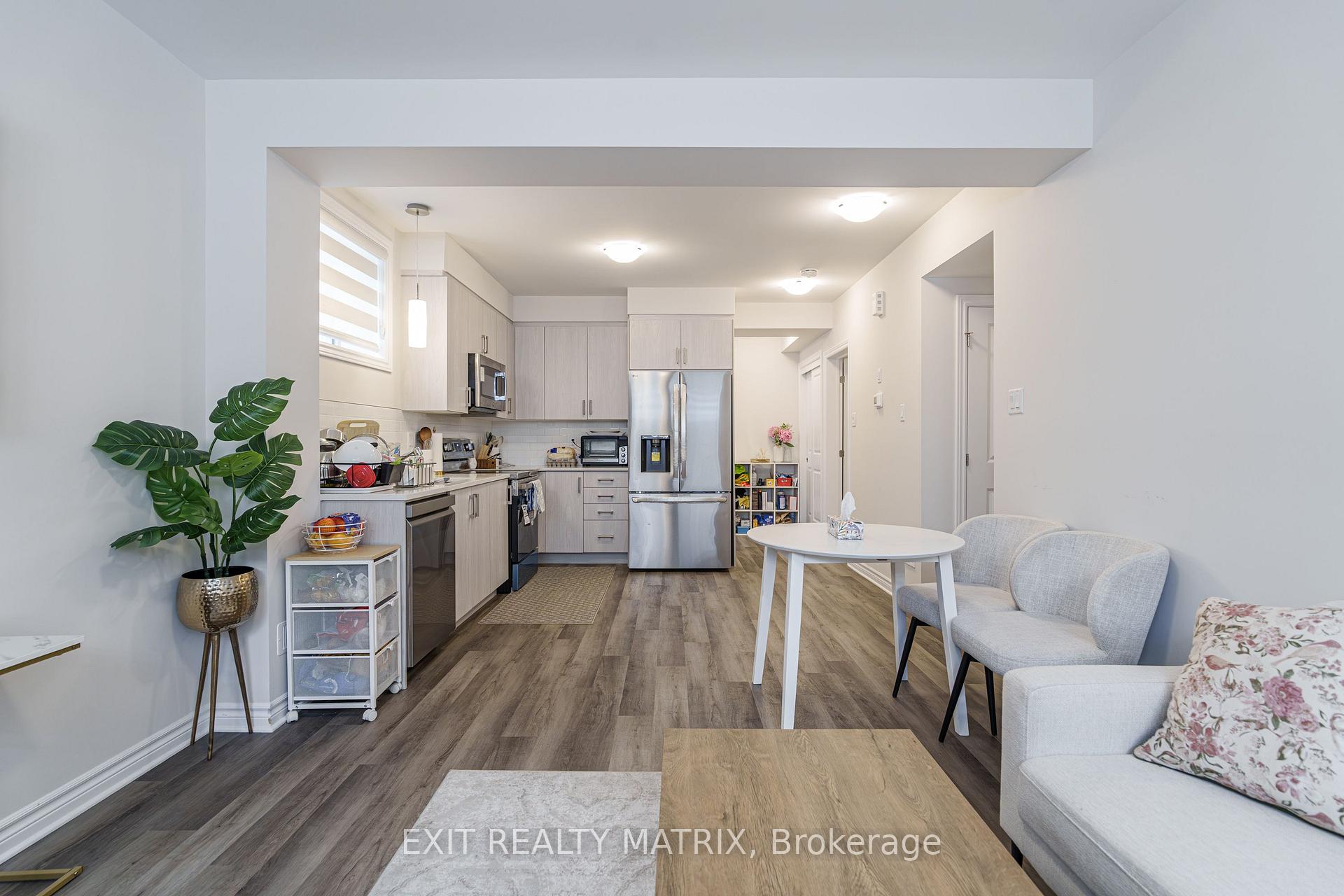 Photo 17 of Unit B, 161 Massalia Crescent, Ottawa, Notting Hill/Summerside — HOMEH