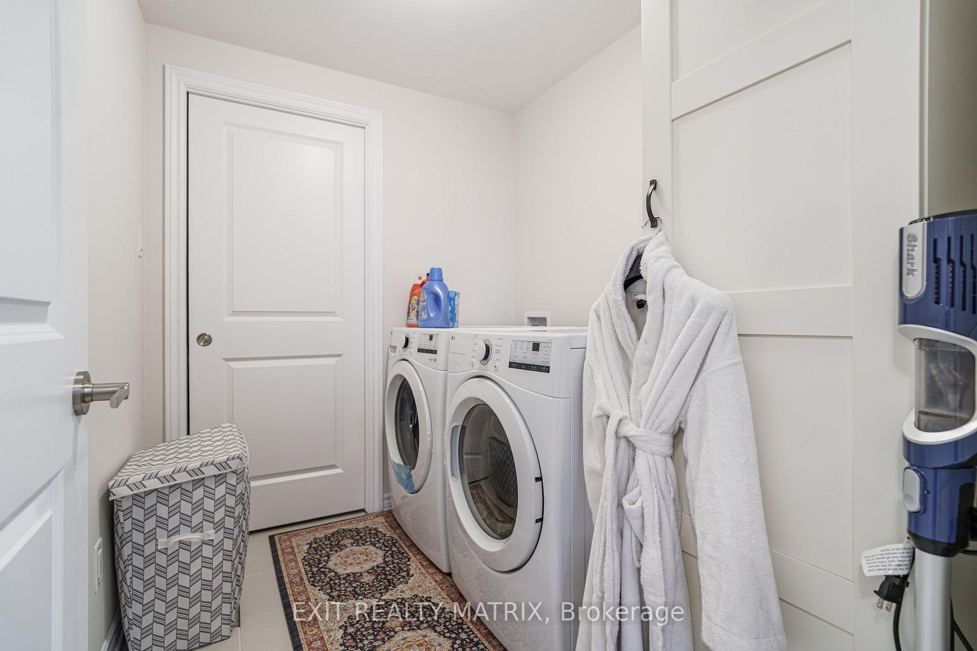Photo 21 of Unit B, 161 Massalia Crescent, Ottawa, Notting Hill/Summerside — HOMEH
