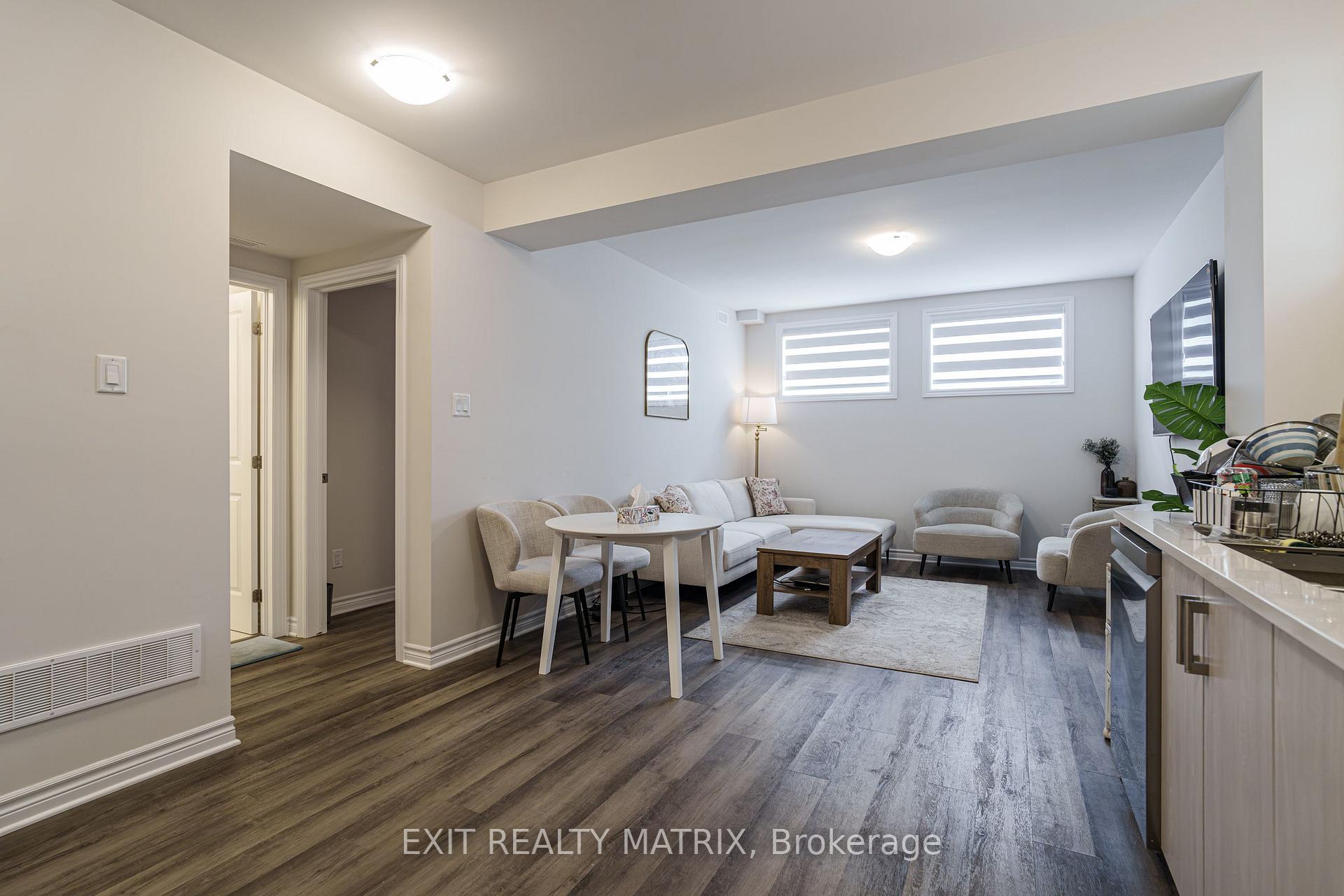 Photo 14 of Unit B, 161 Massalia Crescent, Ottawa, Notting Hill/Summerside — HOMEH