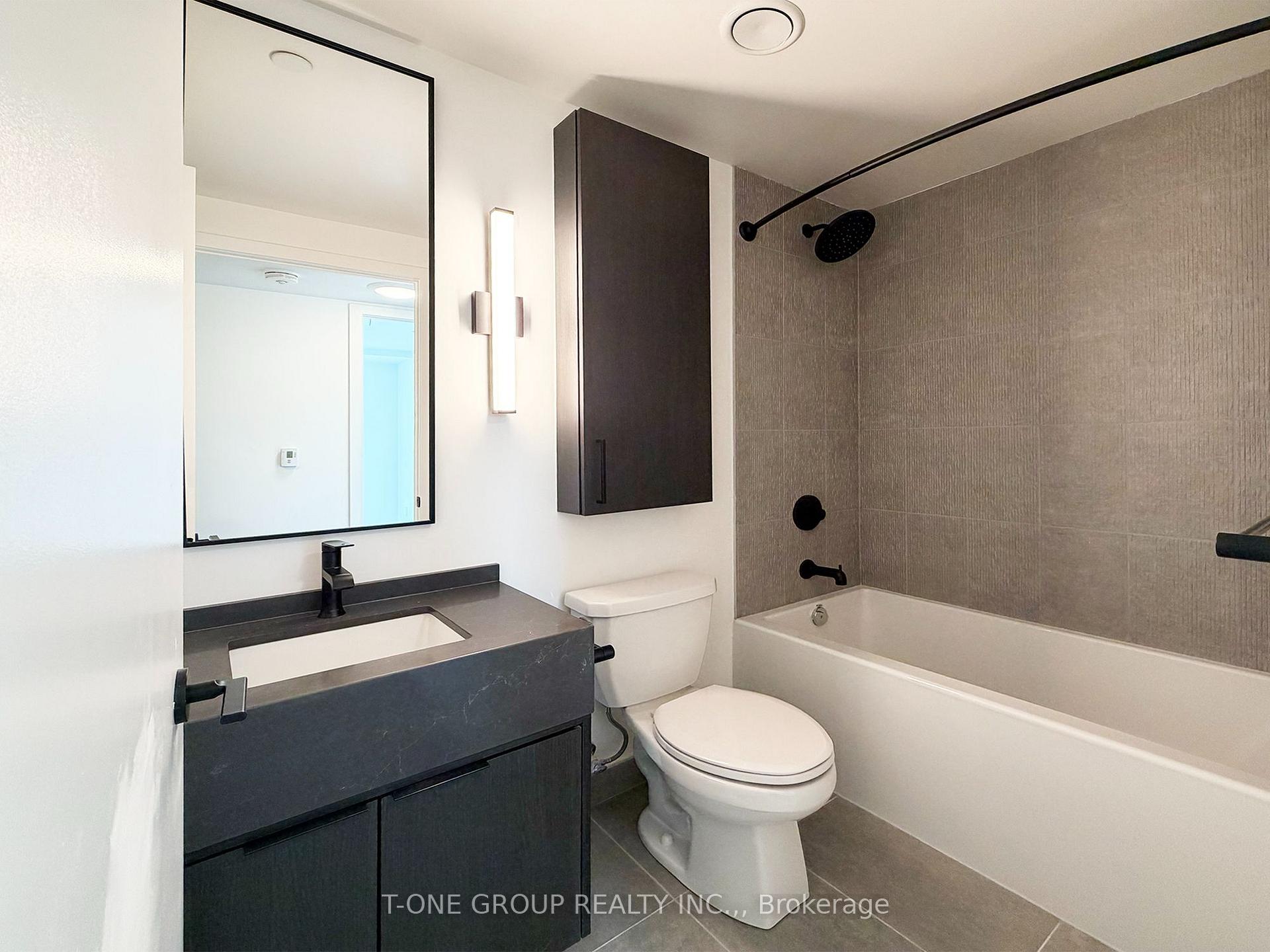 Photo 9 of Unit 1706, 91 Montclair Avenue, Toronto, Forest Hill South — HOMEH
