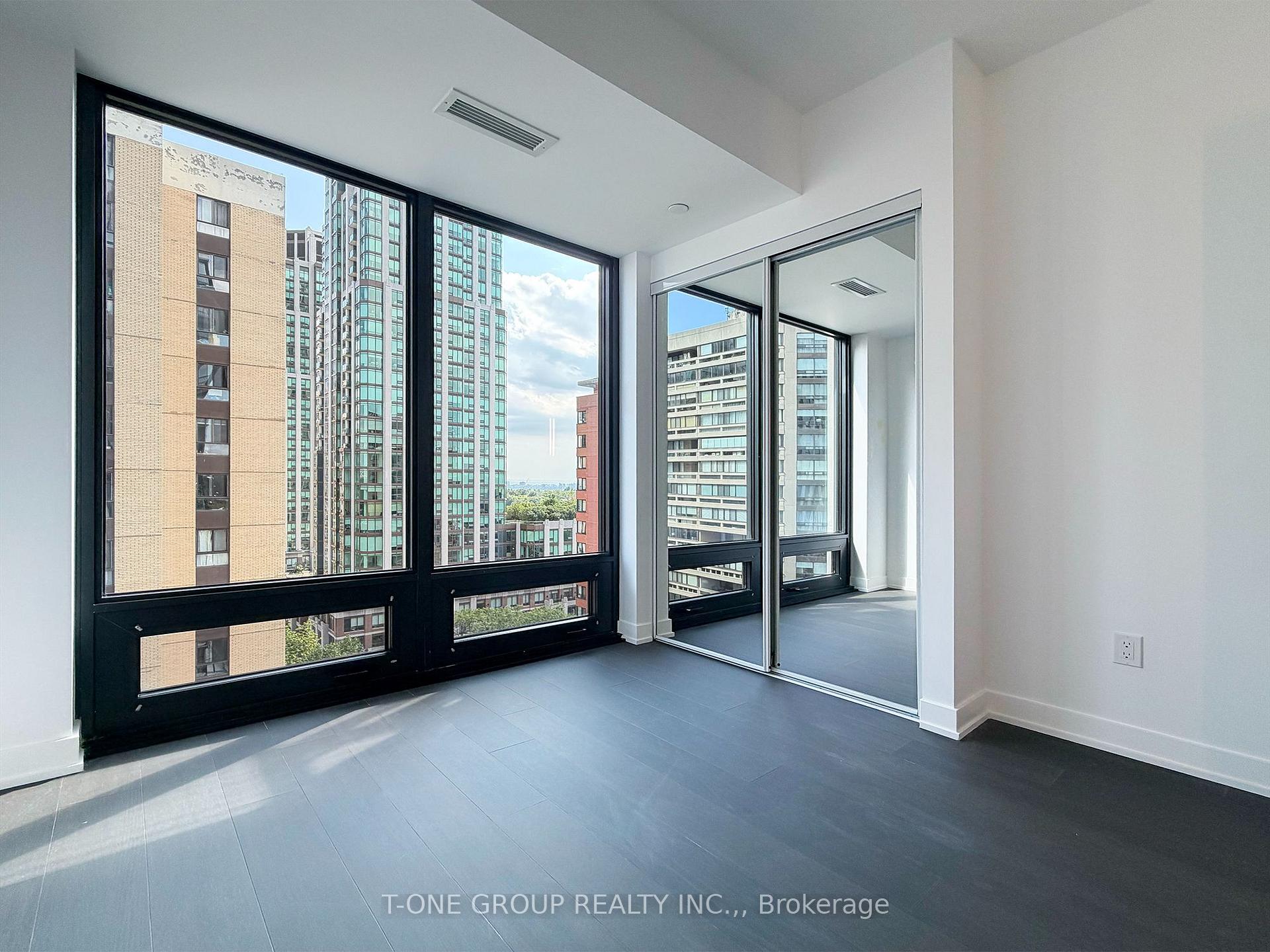 Photo 16 of Unit 1706, 91 Montclair Avenue, Toronto, Forest Hill South — HOMEH