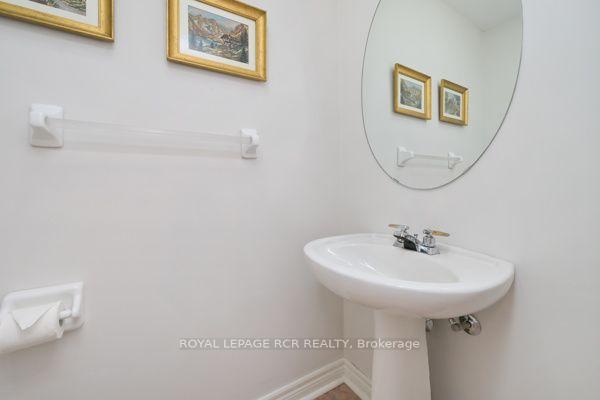 Photo 17 of 251 Denise Circle, Newmarket, Summerhill Estates — HOMEH