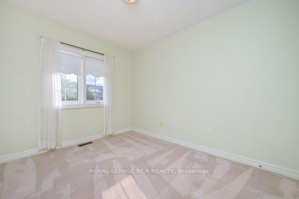 Photo 23 of 251 Denise Circle, Newmarket, Summerhill Estates — HOMEH