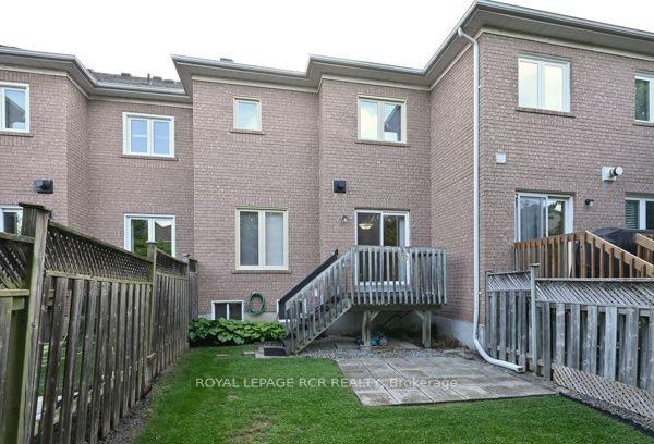 Photo 31 of 251 Denise Circle, Newmarket, Summerhill Estates — HOMEH