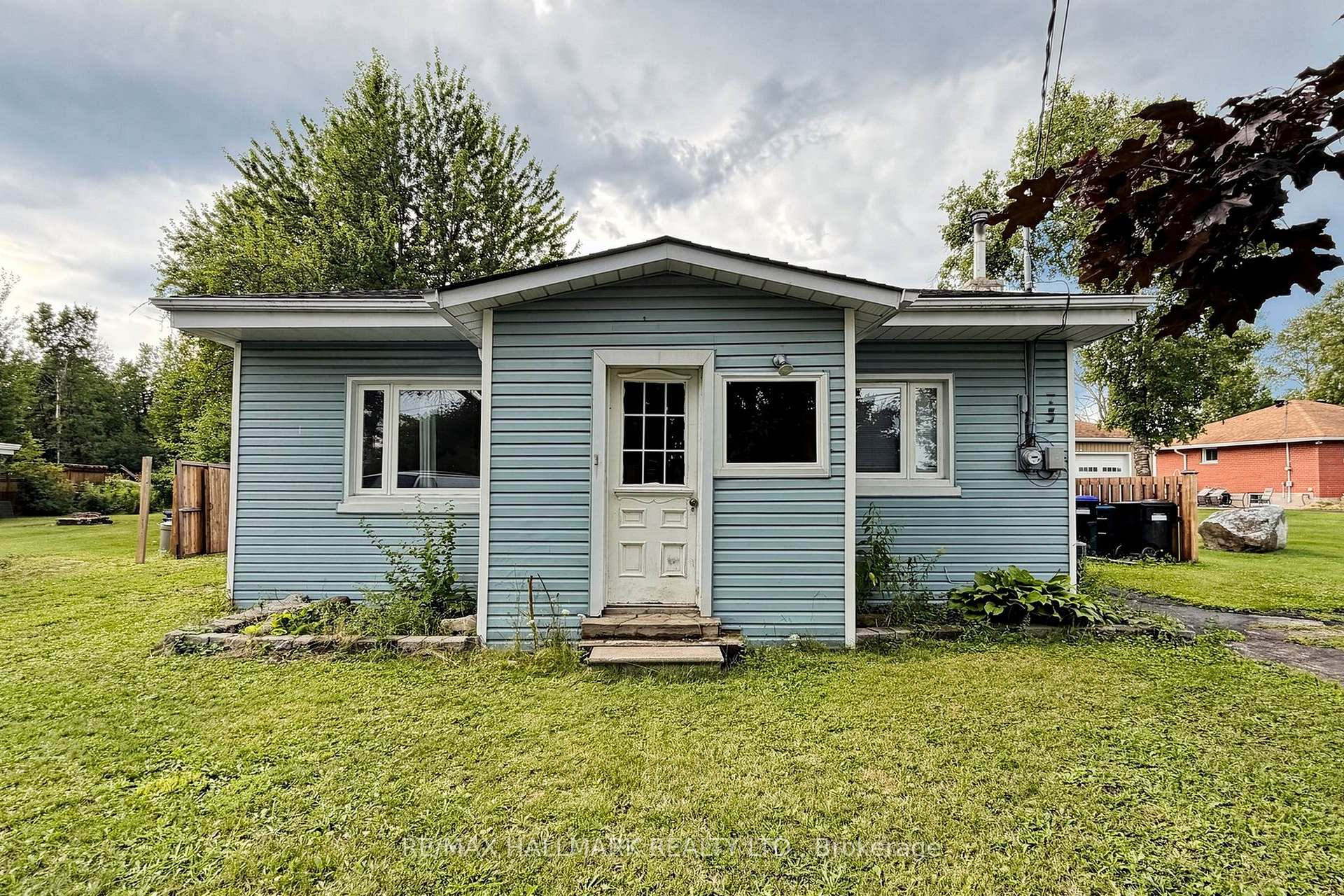 Photo 4 of 9775 Beachwood Road, Collingwood — HOMEH