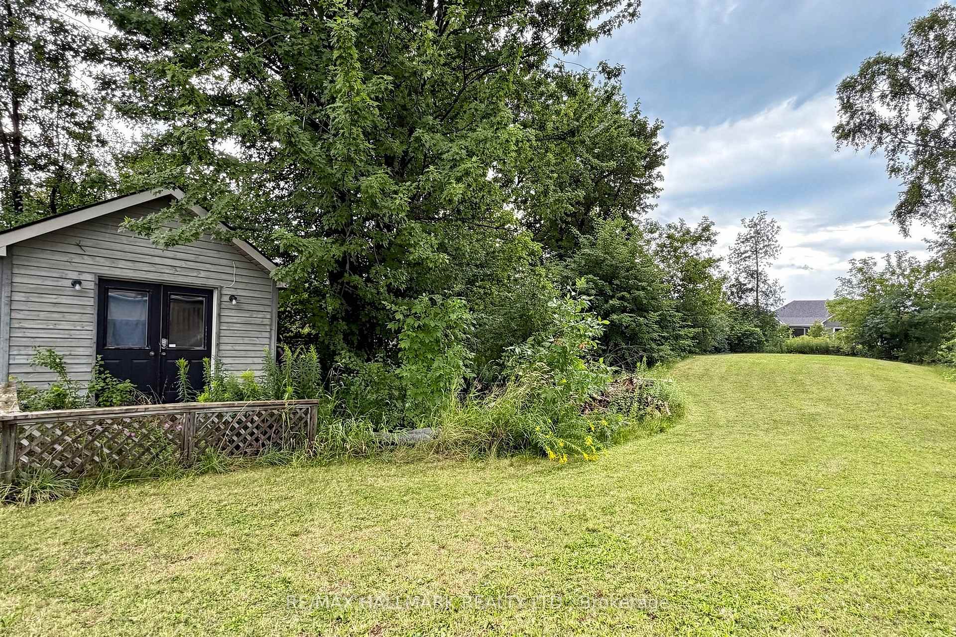 Photo 17 of 9775 Beachwood Road, Collingwood — HOMEH