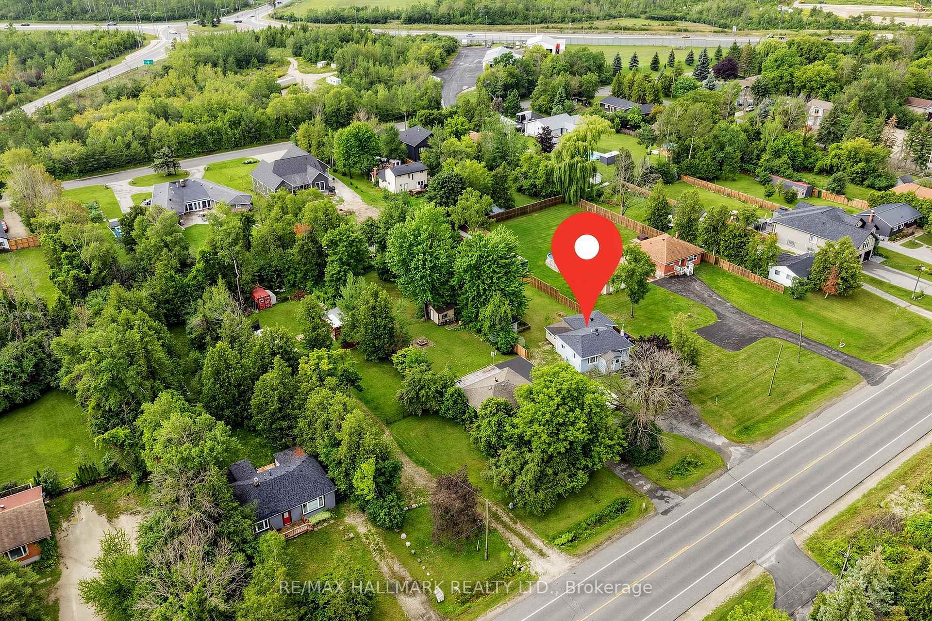 Photo 19 of 9775 Beachwood Road, Collingwood — HOMEH