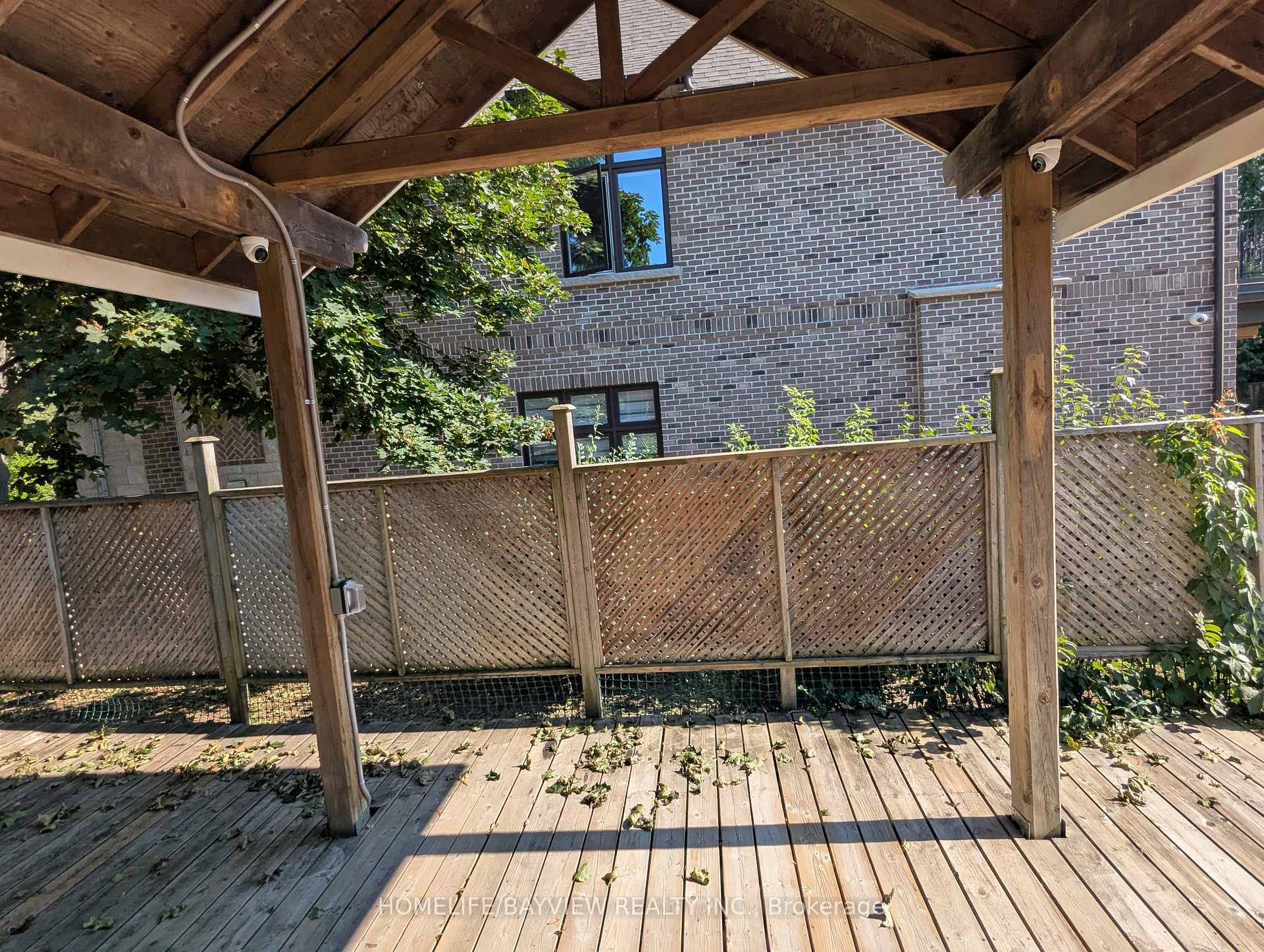 Photo 26 of 44 Starlight Crescent, Richmond Hill, Mill Pond — HOMEH