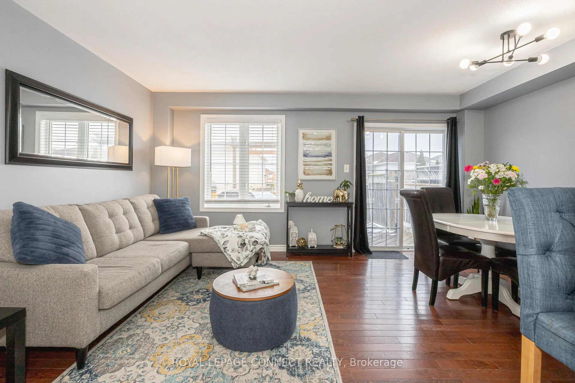 Photo 10 of 24 Annisson Court, Clarington, Bowmanville — HOMEH