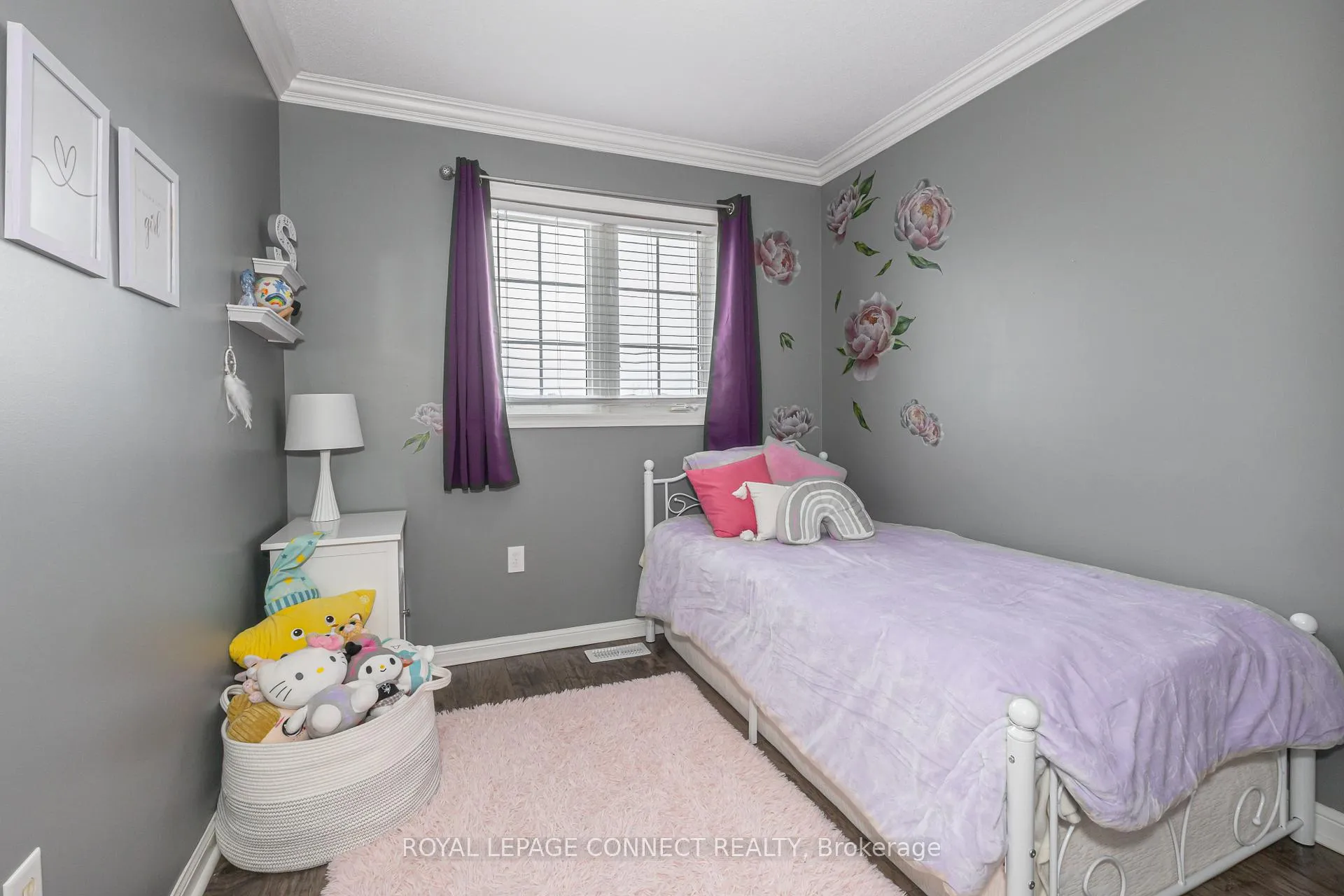 Photo 16 of 24 Annisson Court, Clarington, Bowmanville — HOMEH