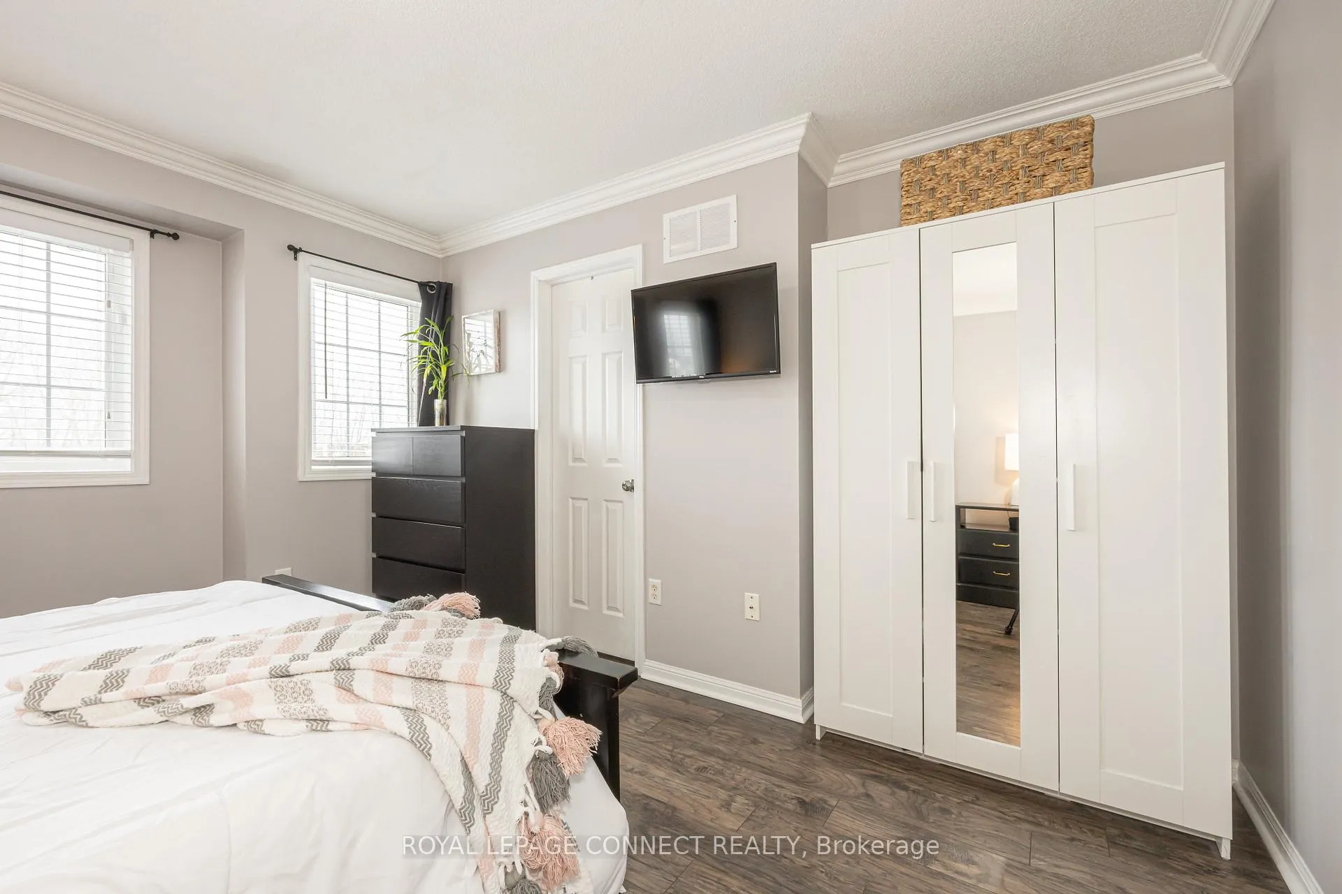 Photo 24 of 24 Annisson Court, Clarington, Bowmanville — HOMEH