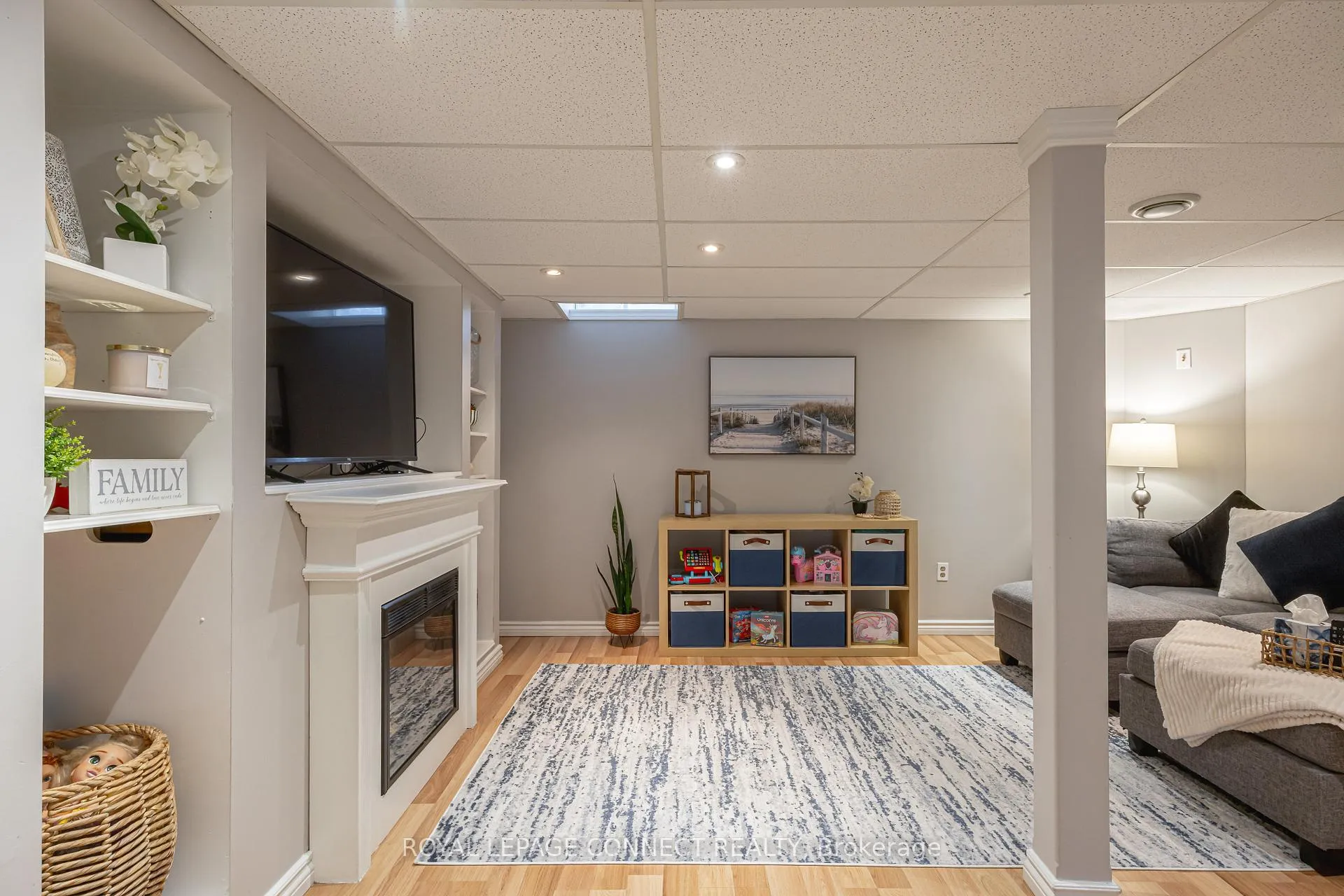Photo 25 of 24 Annisson Court, Clarington, Bowmanville — HOMEH