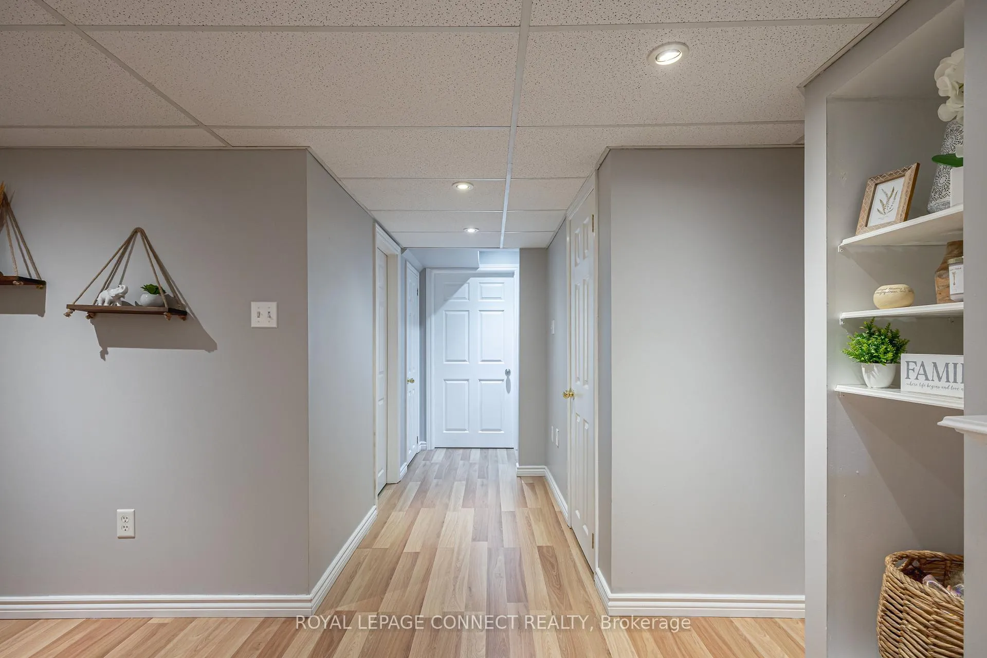 Photo 28 of 24 Annisson Court, Clarington, Bowmanville — HOMEH