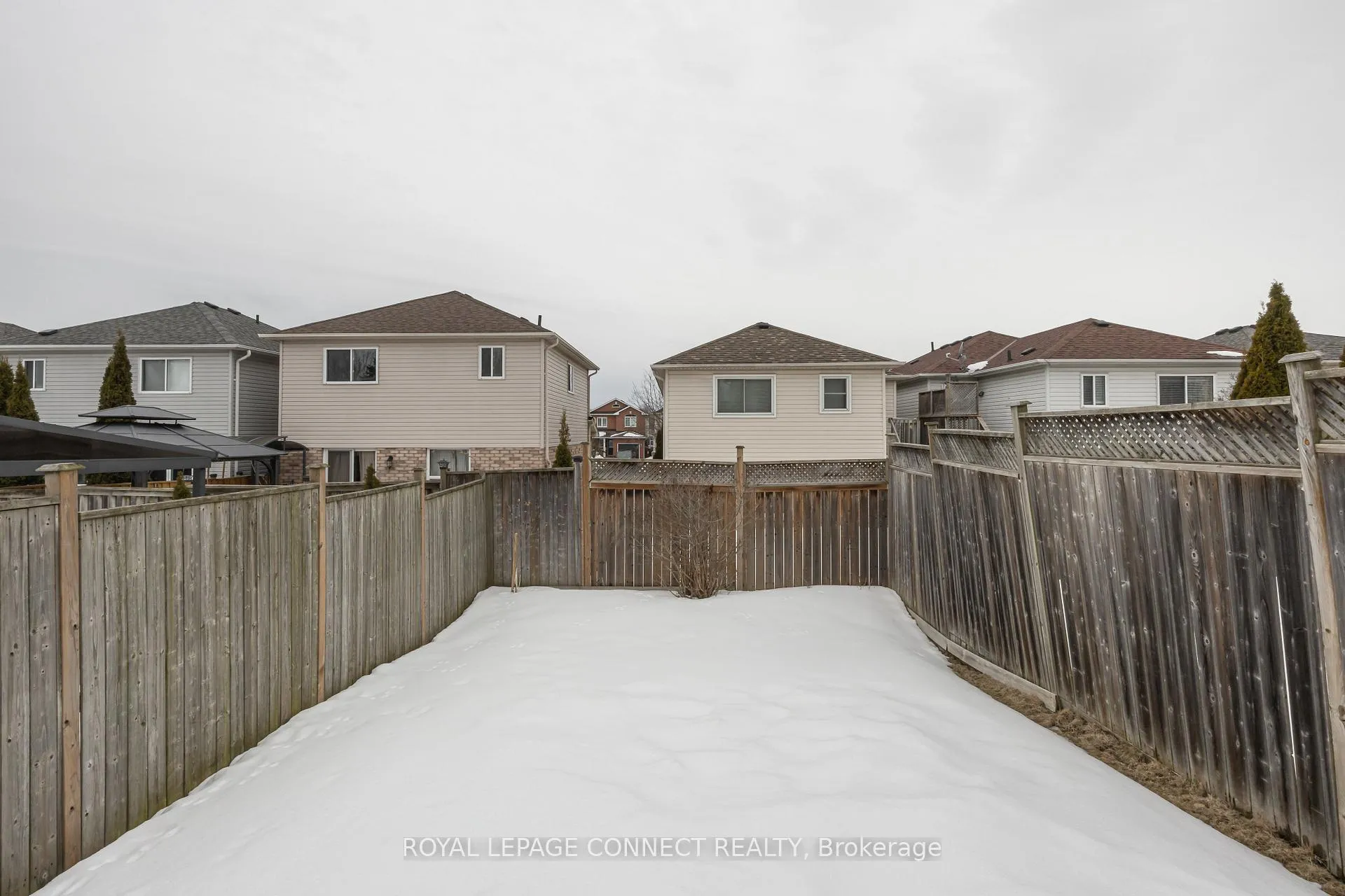 Photo 30 of 24 Annisson Court, Clarington, Bowmanville — HOMEH