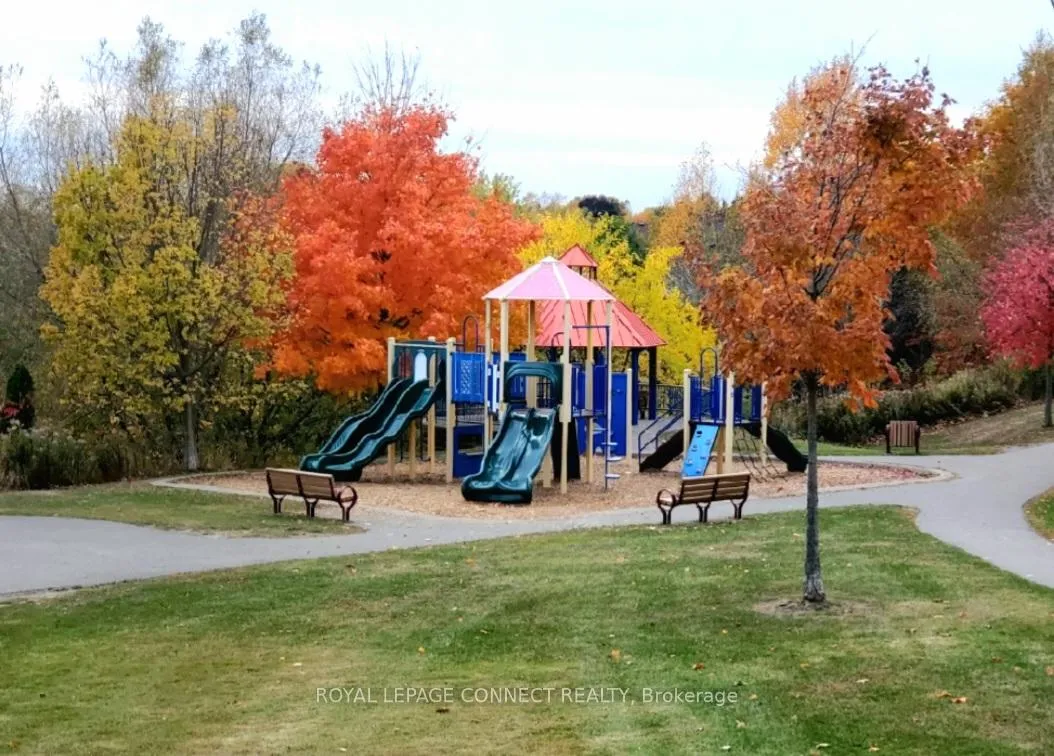 Photo 35 of 24 Annisson Court, Clarington, Bowmanville — HOMEH