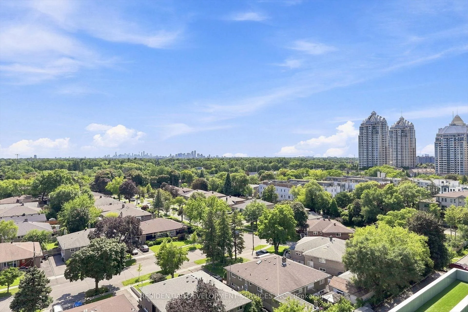 Photo 28 of Unit 1103, 699 Sheppard Avenue E, North York, Bayview Village — HOMEH