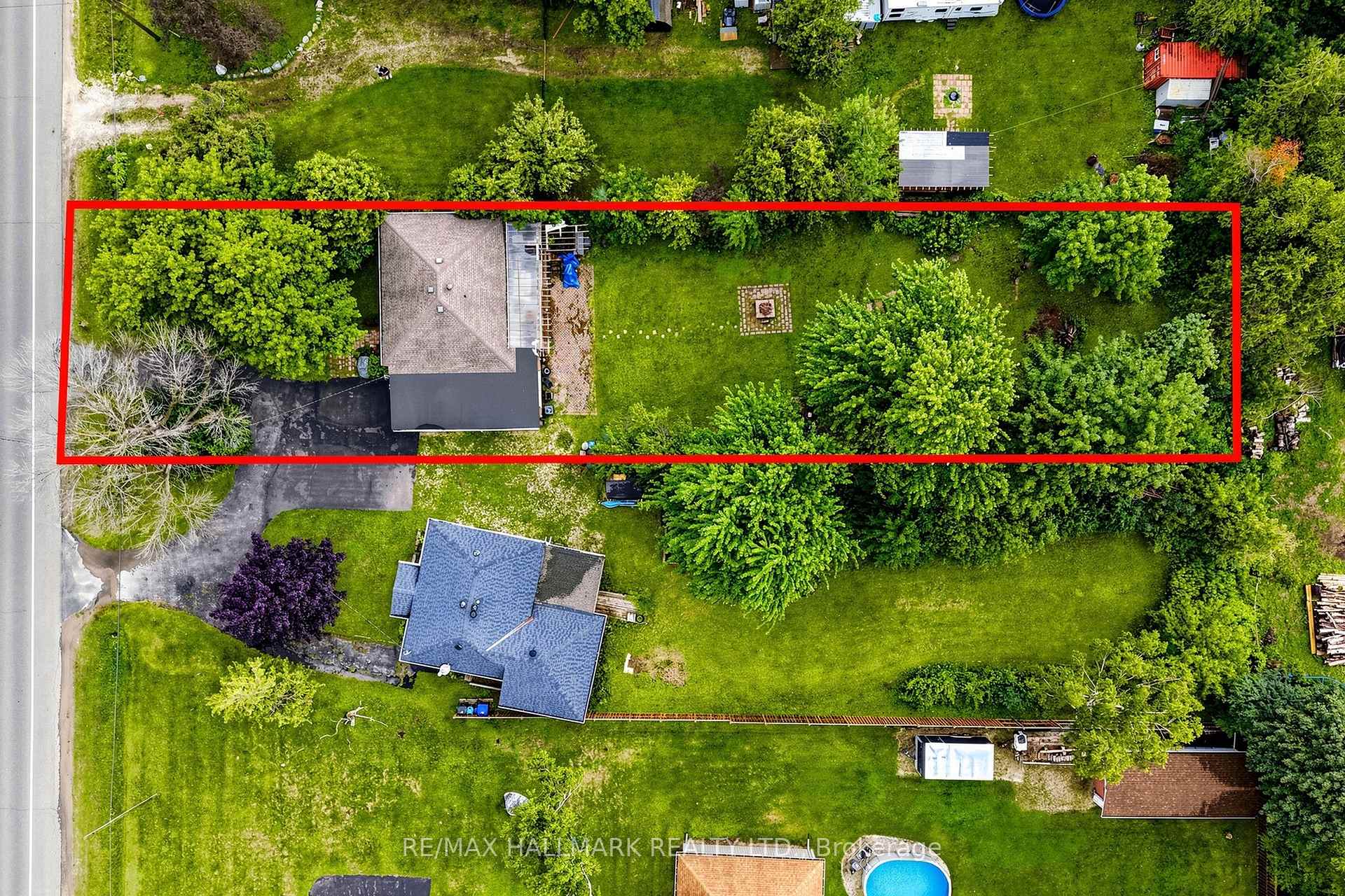 Photo 2 of 9771 Beachwood Road, Collingwood — HOMEH