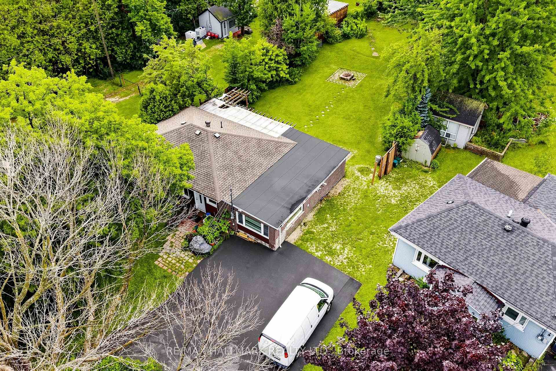 Photo 15 of 9771 Beachwood Road, Collingwood — HOMEH