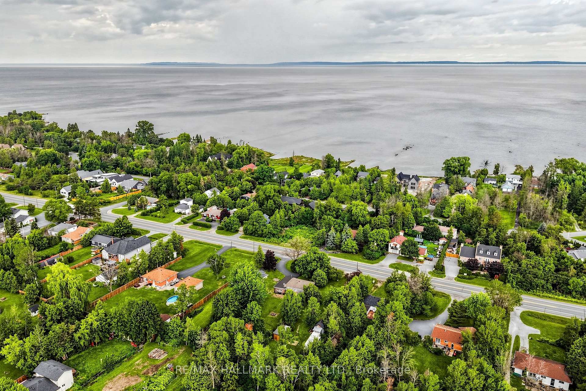 Photo 25 of 9771 Beachwood Road, Collingwood — HOMEH