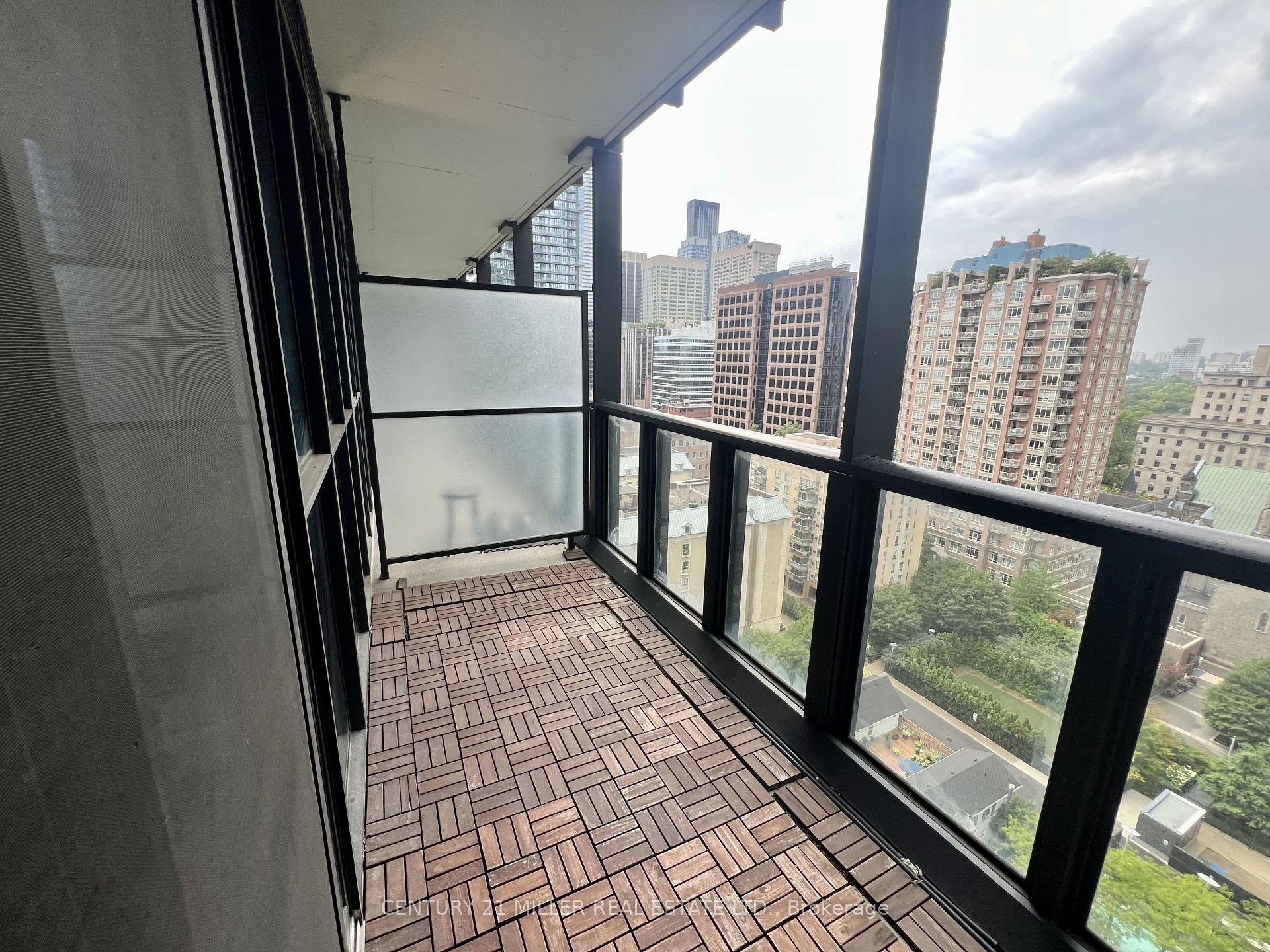 Photo 5 of Unit 1509, 101 Charles Street E, Toronto, Church-Yonge Corridor — HOMEH