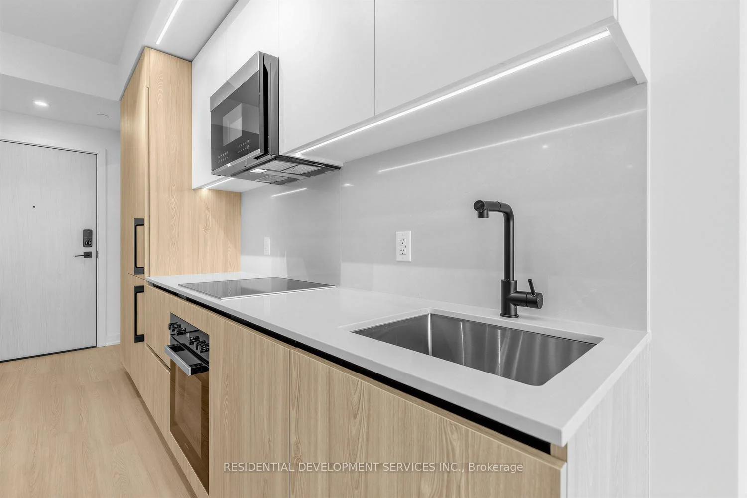 Photo 21 of Unit 1007, 699 Sheppard Avenue E, North York, Bayview Village — HOMEH