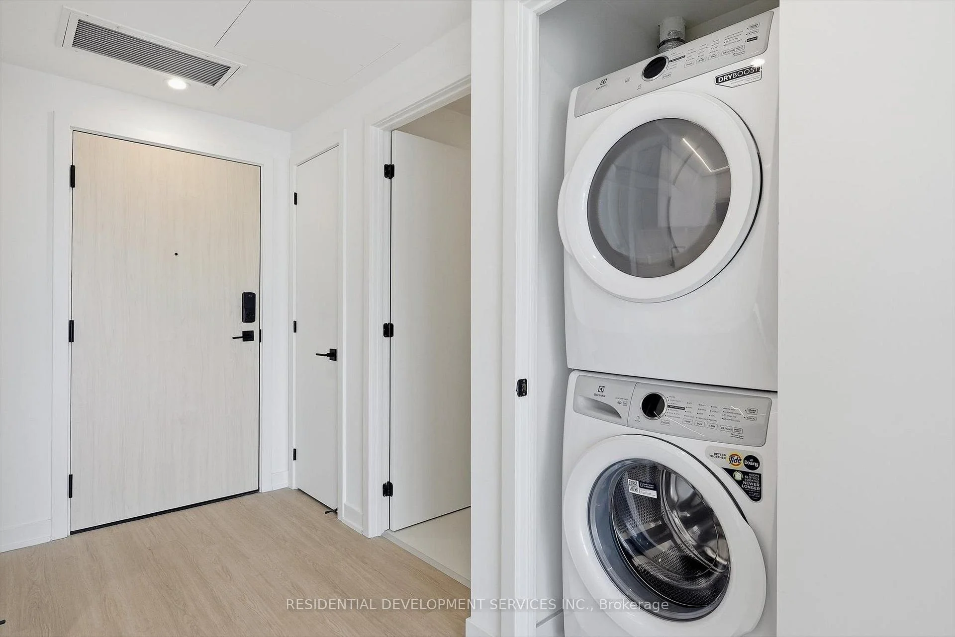 Photo 46 of Unit 1007, 699 Sheppard Avenue E, North York, Bayview Village — HOMEH