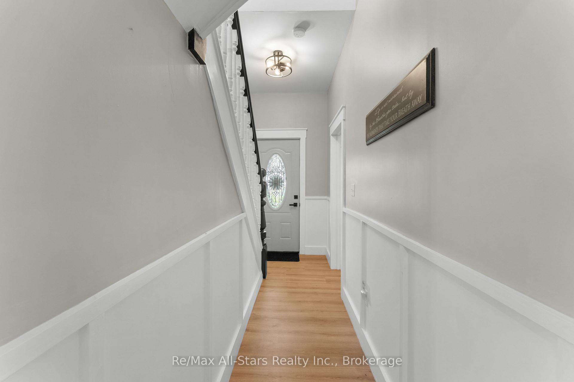 Photo 8 of 21 Francis Street E, Kawartha Lakes, Fenelon Falls — HOMEH