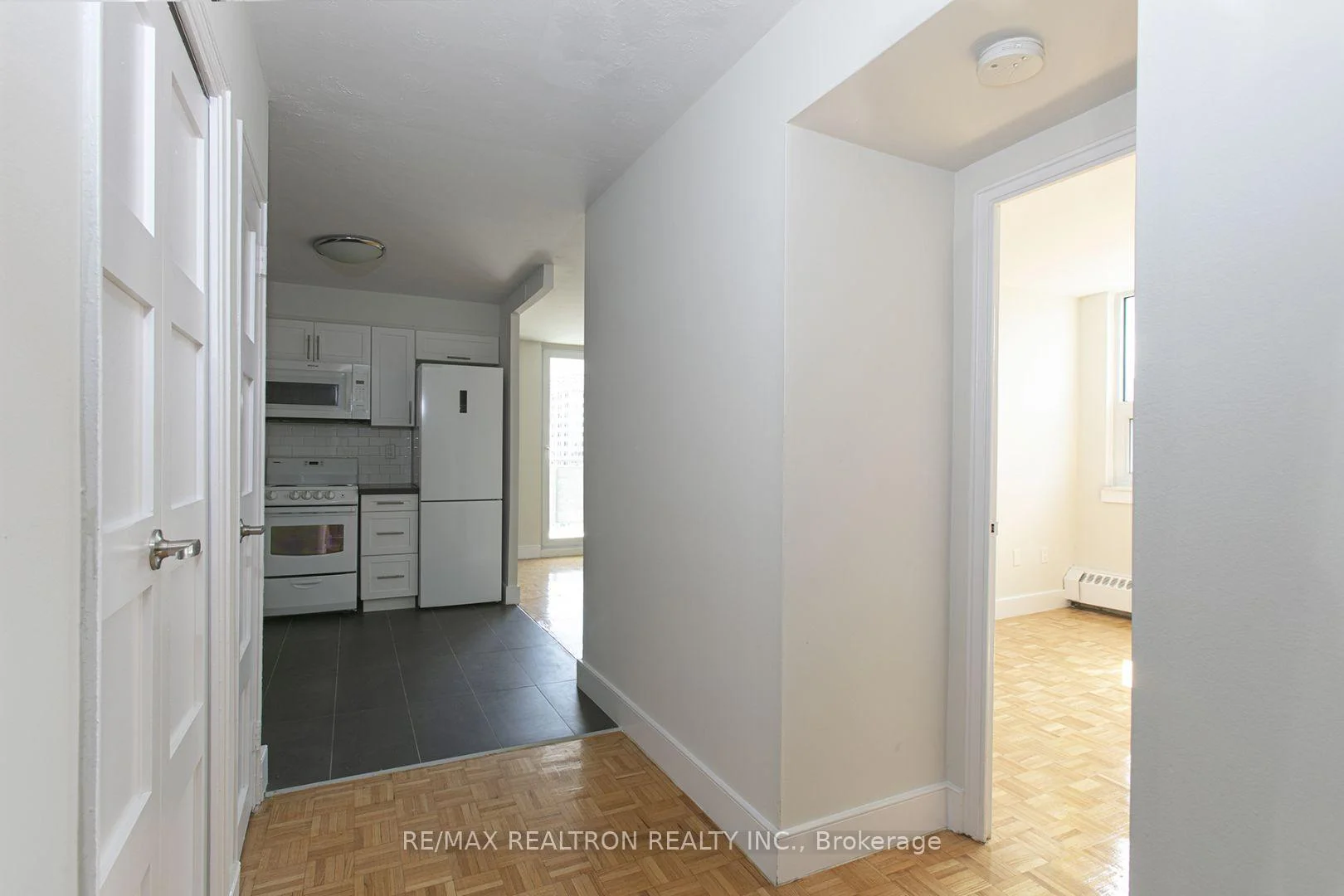 Photo 18 of Unit 201, 485 Huron Street, Toronto, The Annex — HOMEH